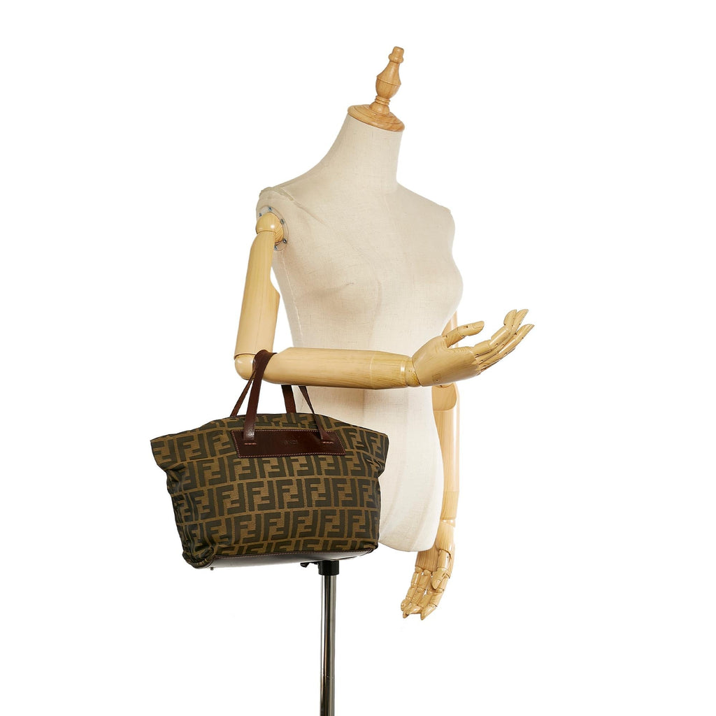 Fendi Zucca Canvas Tote Bag (SHG-26575)