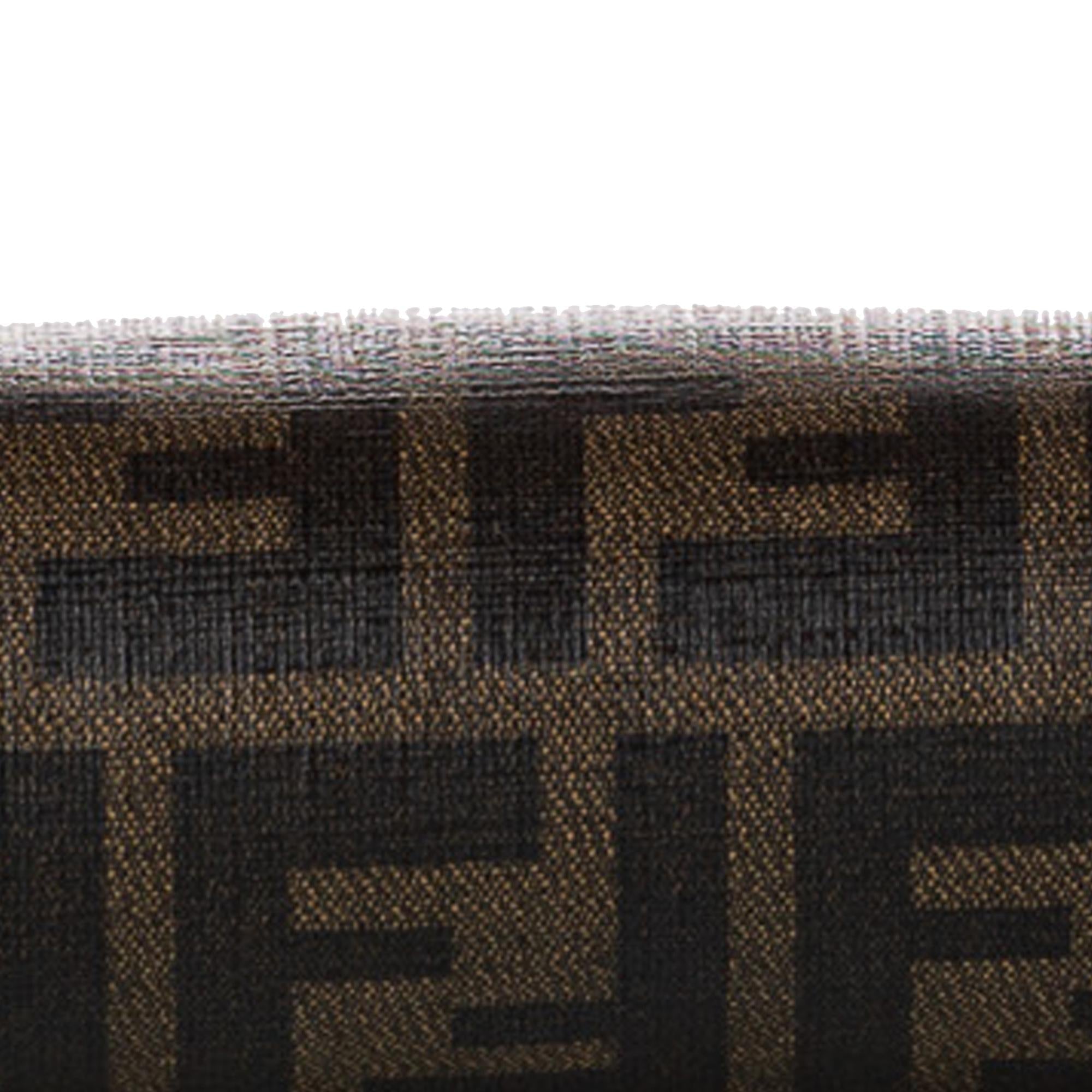 Fendi Zucca Chain Baguette (SHG-28823)