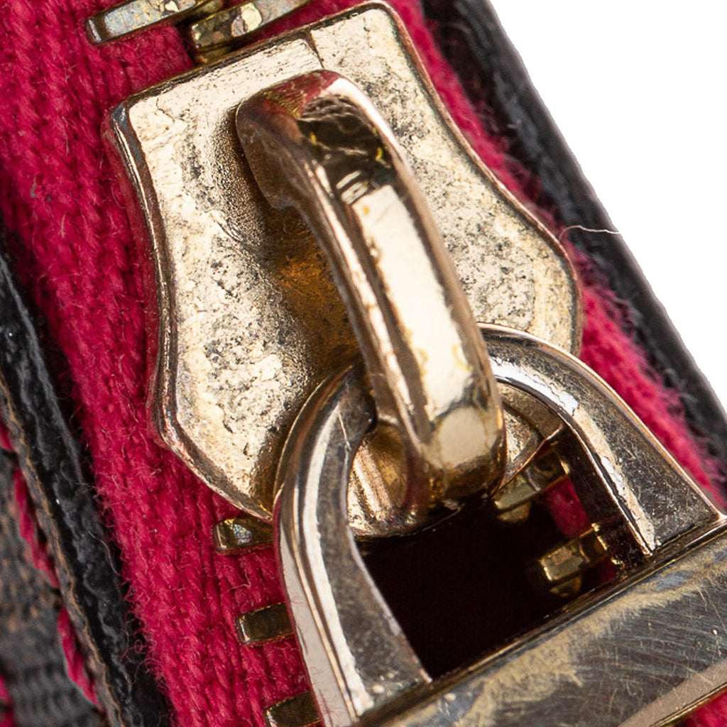 Fendi Zucca Chain Baguette (SHG-28823)