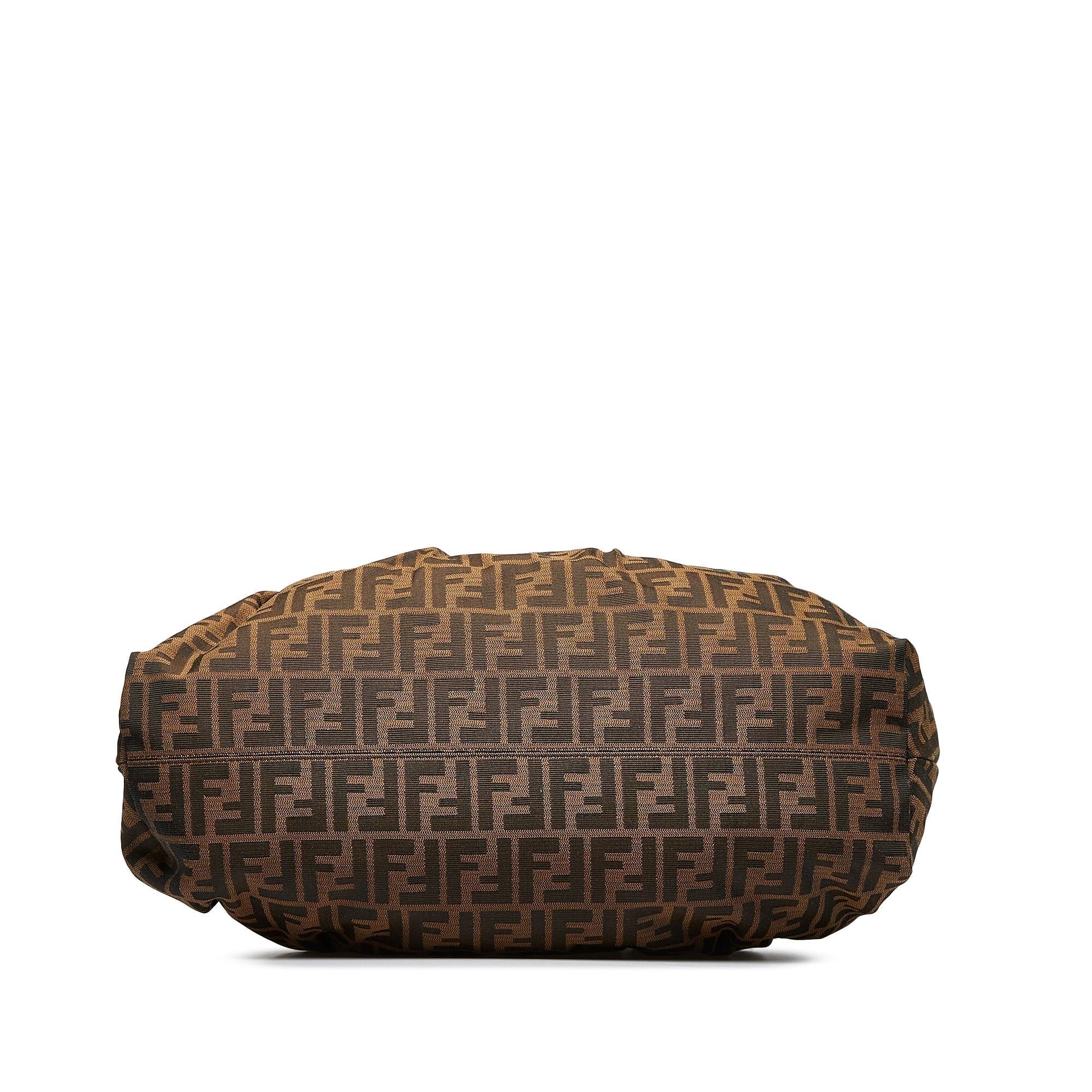 Fendi Zucca Chef Hobo Bag (SHG-9MbIXV)