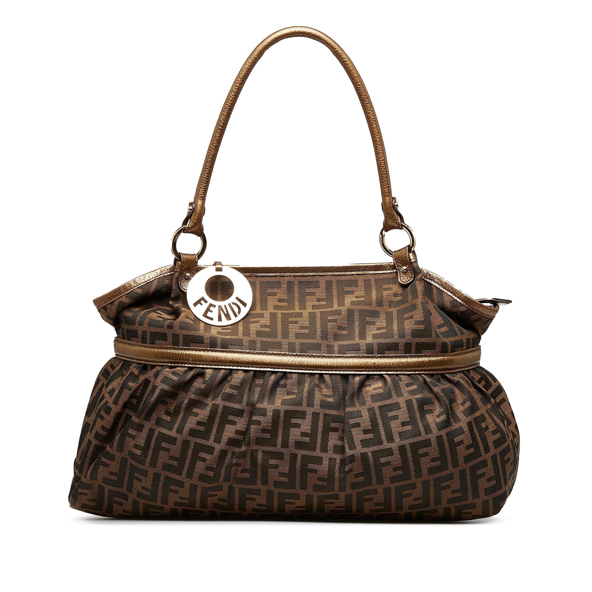 Fendi Zucca Chef Hobo Bag (SHG-9MbIXV)