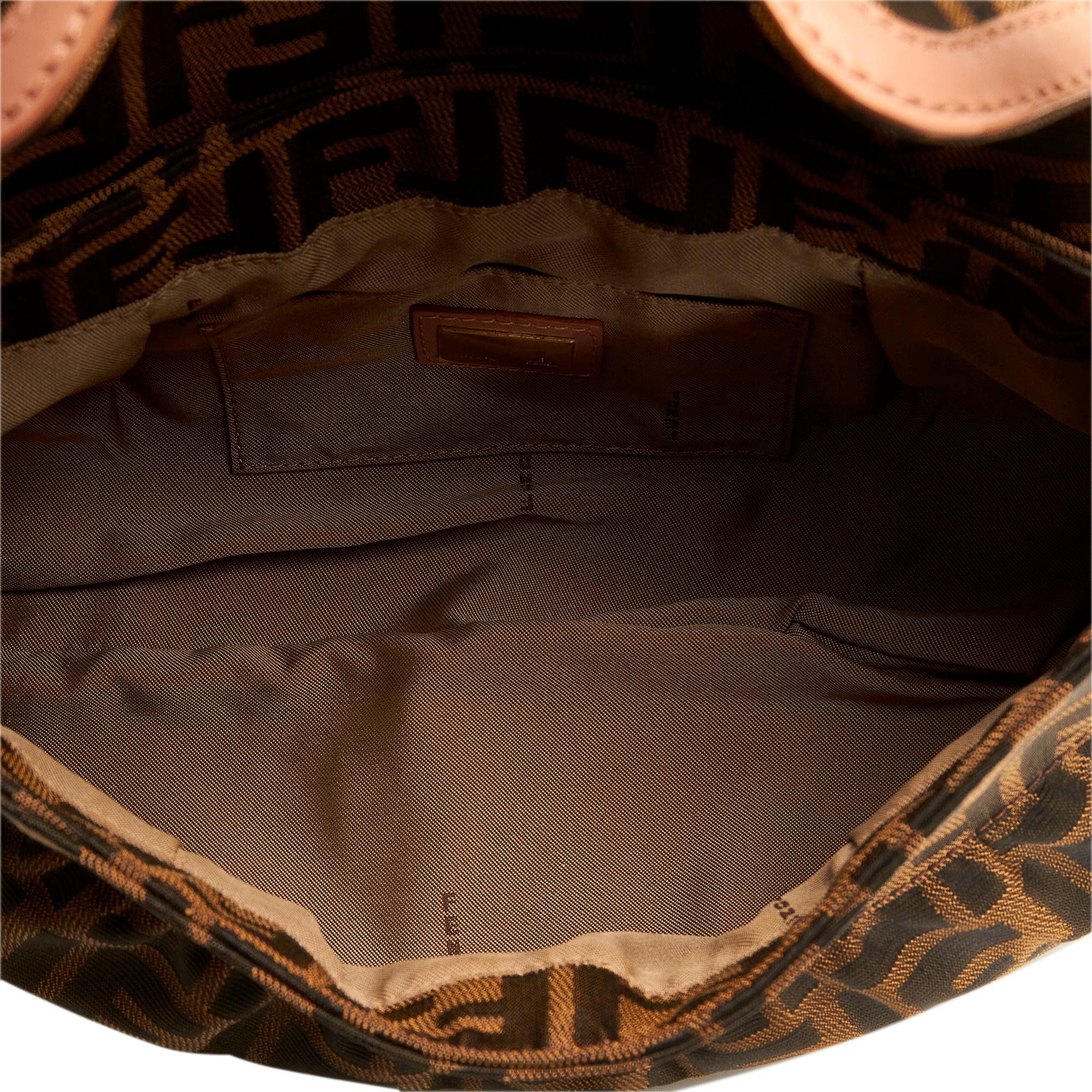 Fendi Zucca Chef Hobo (SHG-fUkP2D)