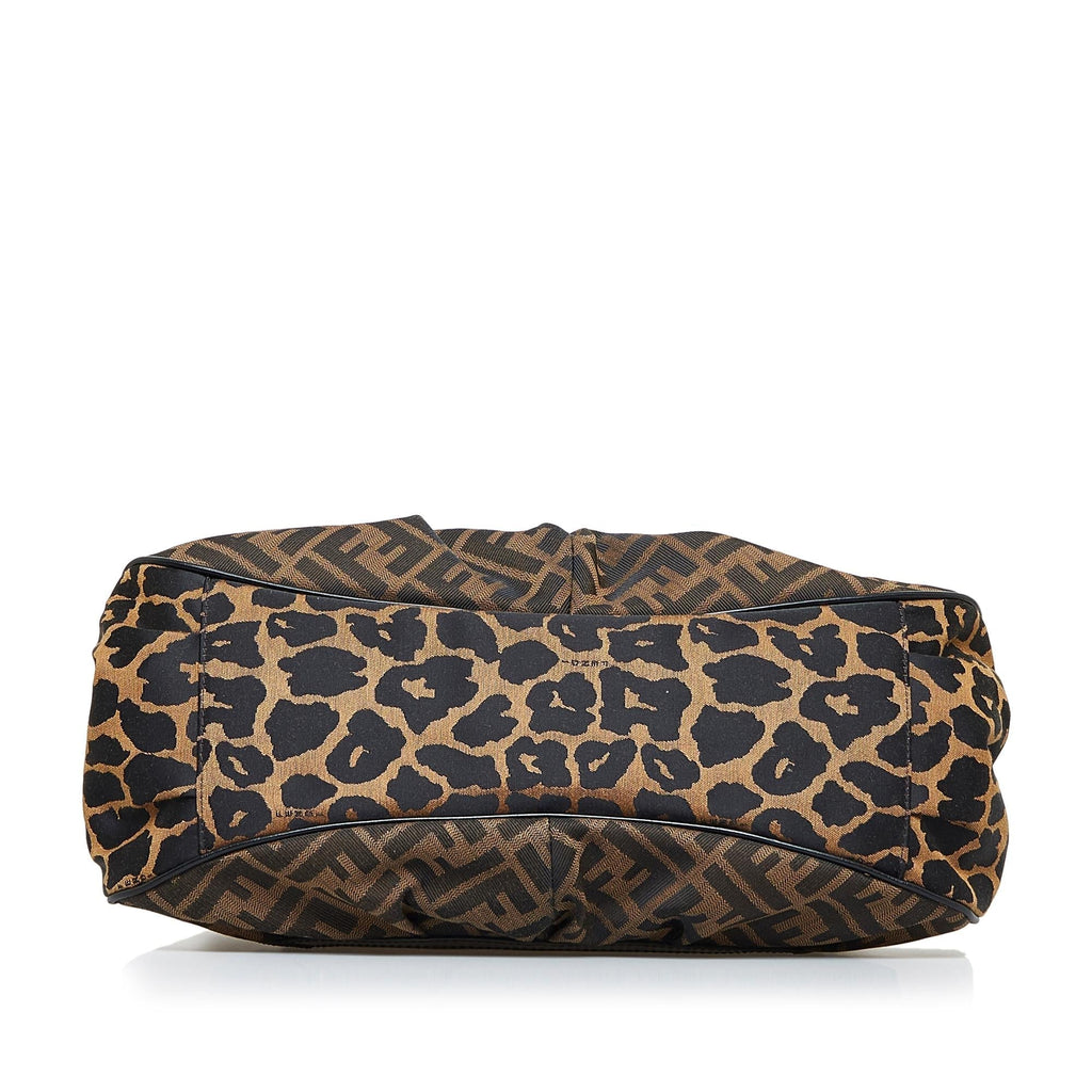 Fendi Zucca Chef Leopard Shoulder Bag (SHG-nwsCum)
