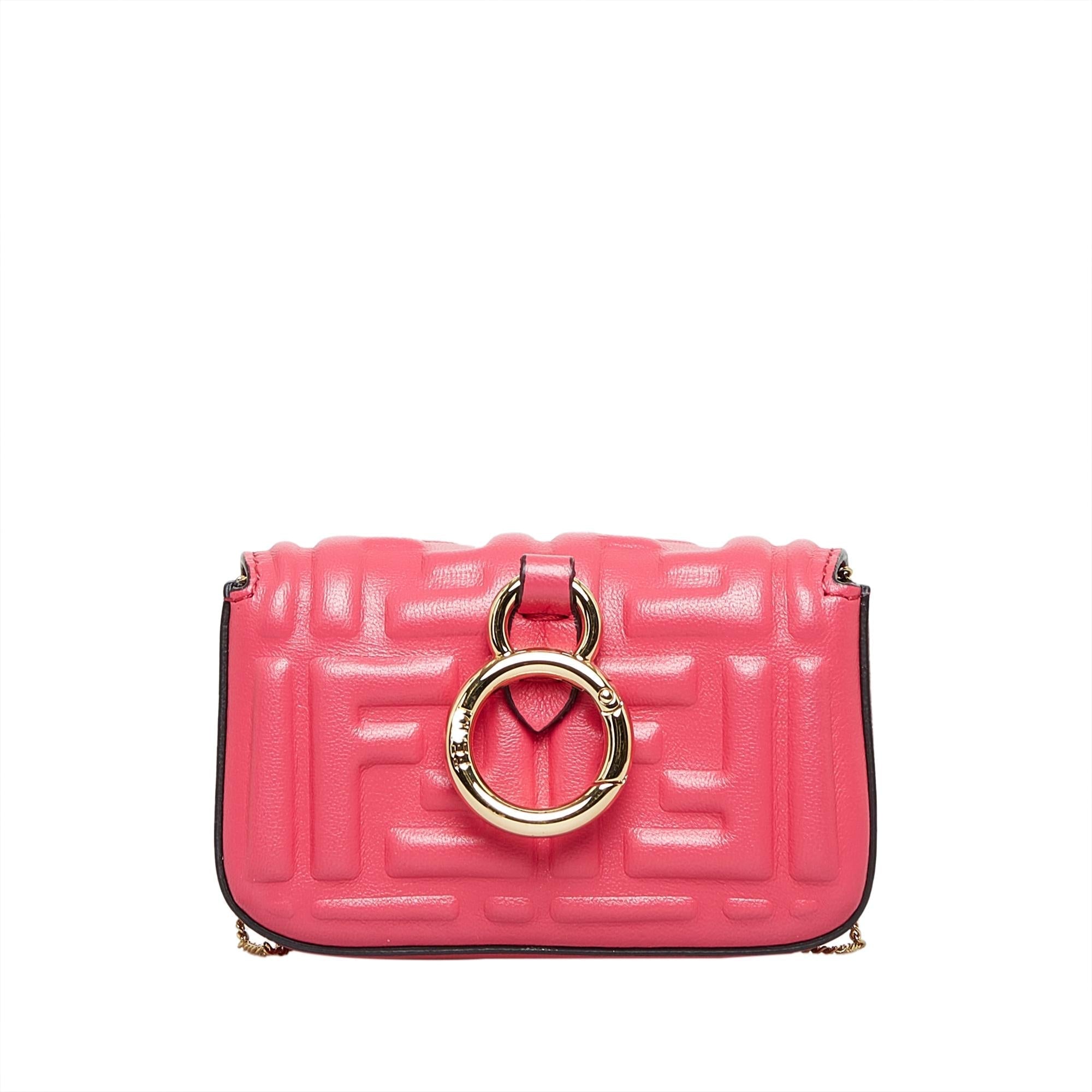 Fendi Zucca Embossed Nano Baguette Charm (SHG-UkSPt4)