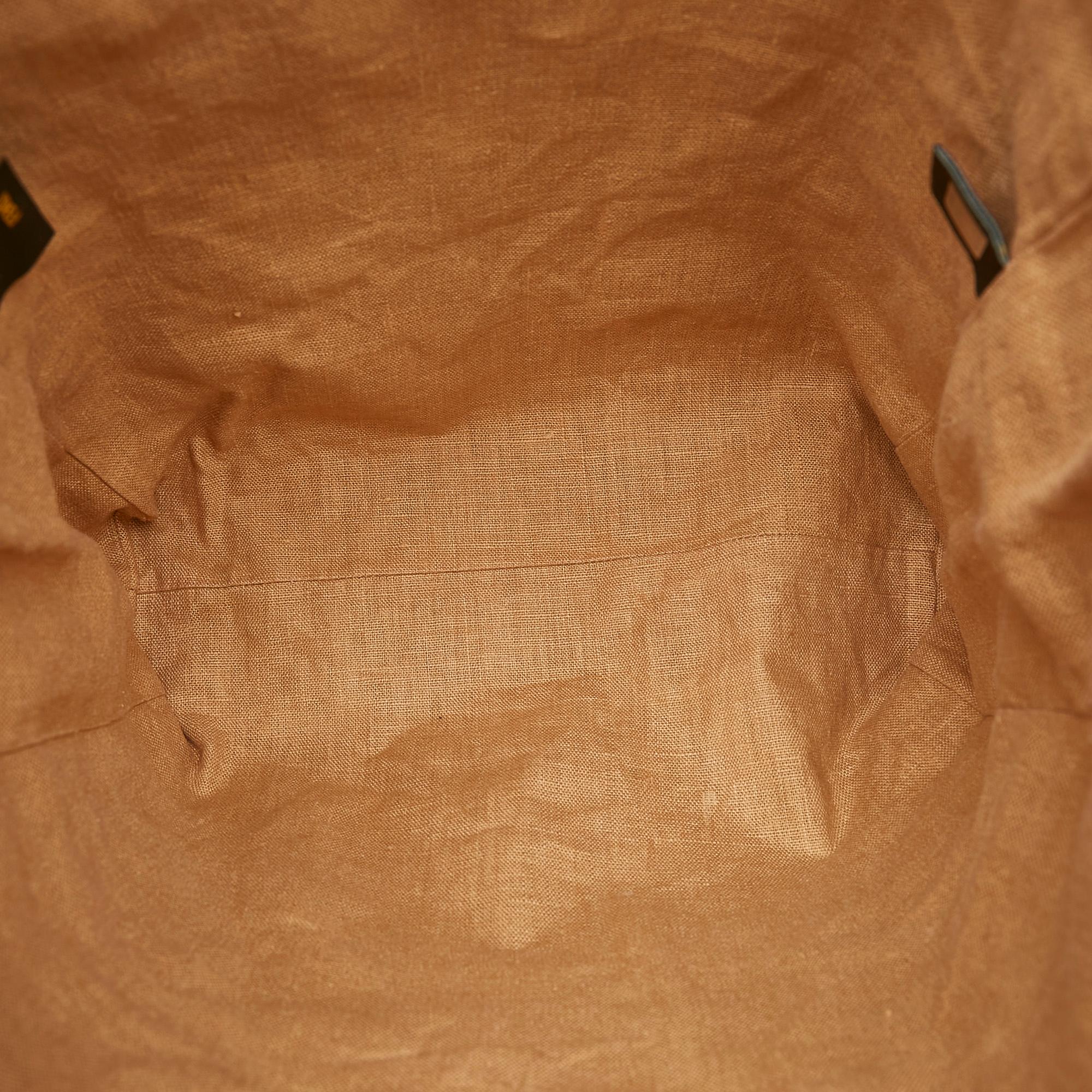 Fendi Zucca Tote (SHG-37489)