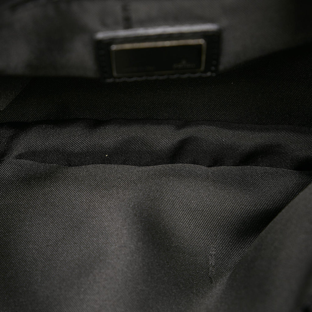 Fendi Zucchino Canvas Shoulder Bag (SHG-27368)