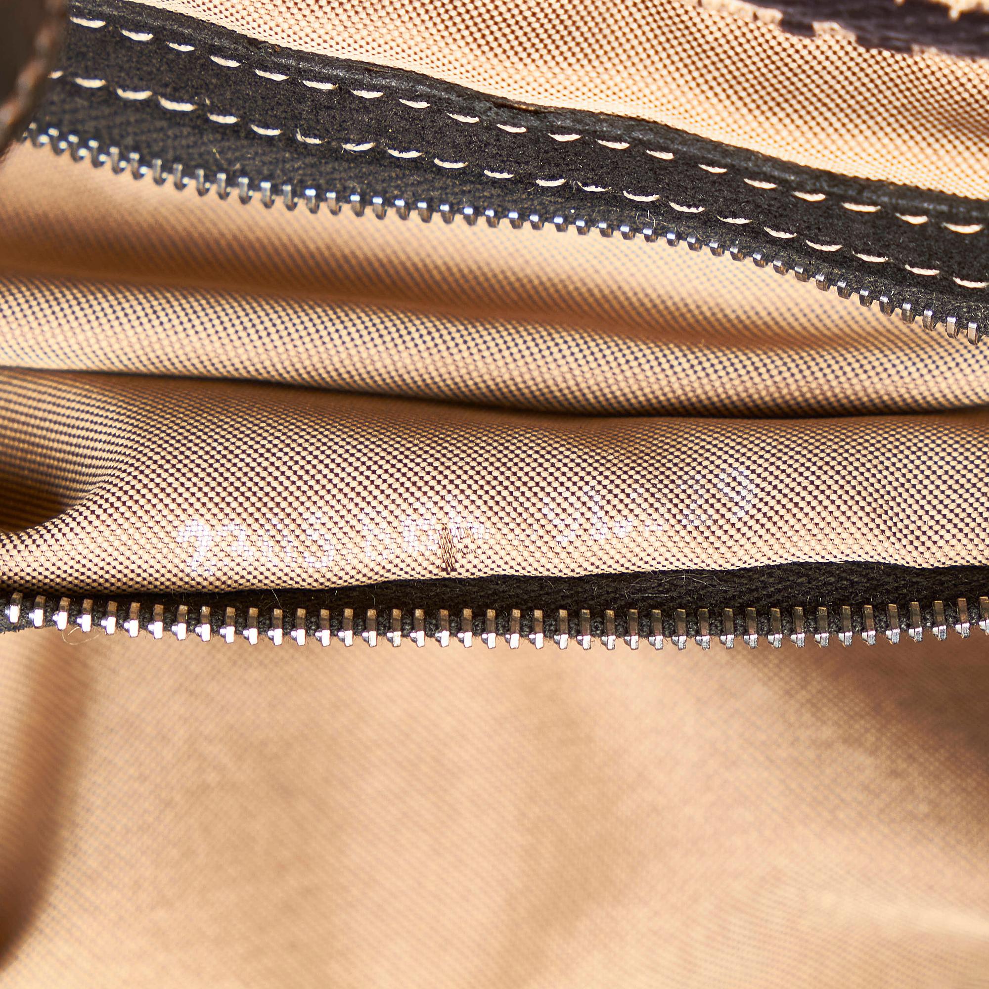 Fendi Zucchino Canvas Shoulder Bag (SHG-27820)