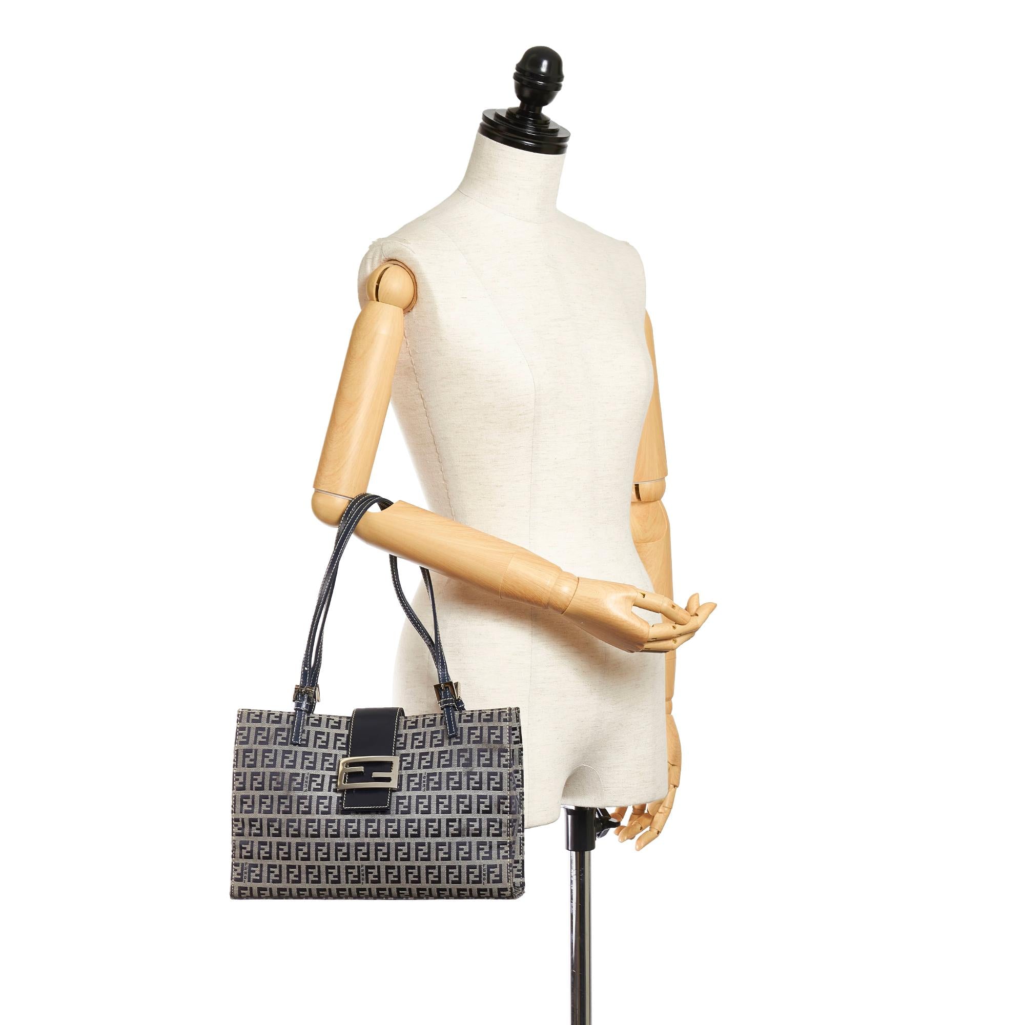 Fendi Zucchino Canvas Tote Bag (SHG-28122)