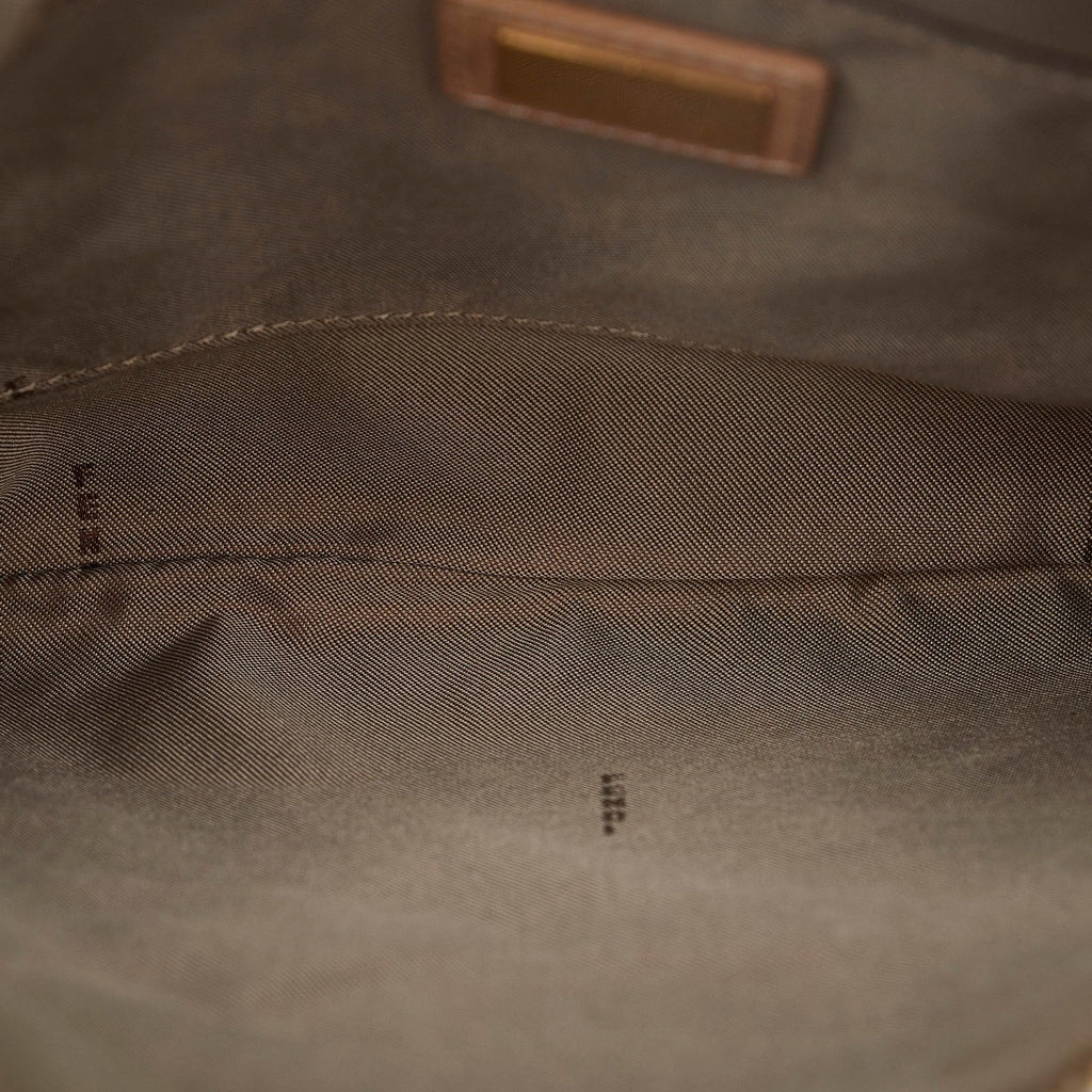 Fendi Zucchino Crossbody (SHG-4Y9irg)