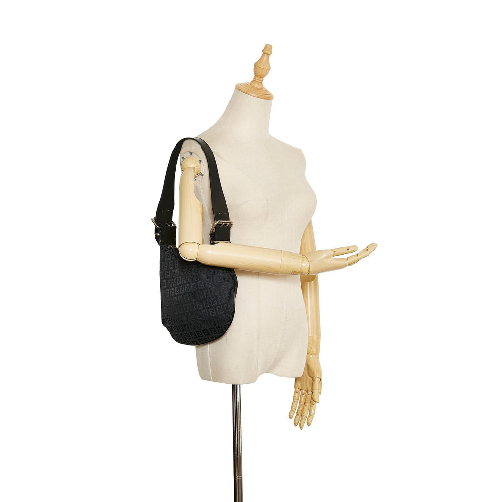 Fendi Zucchino Oyster (SHG-d0Proi)