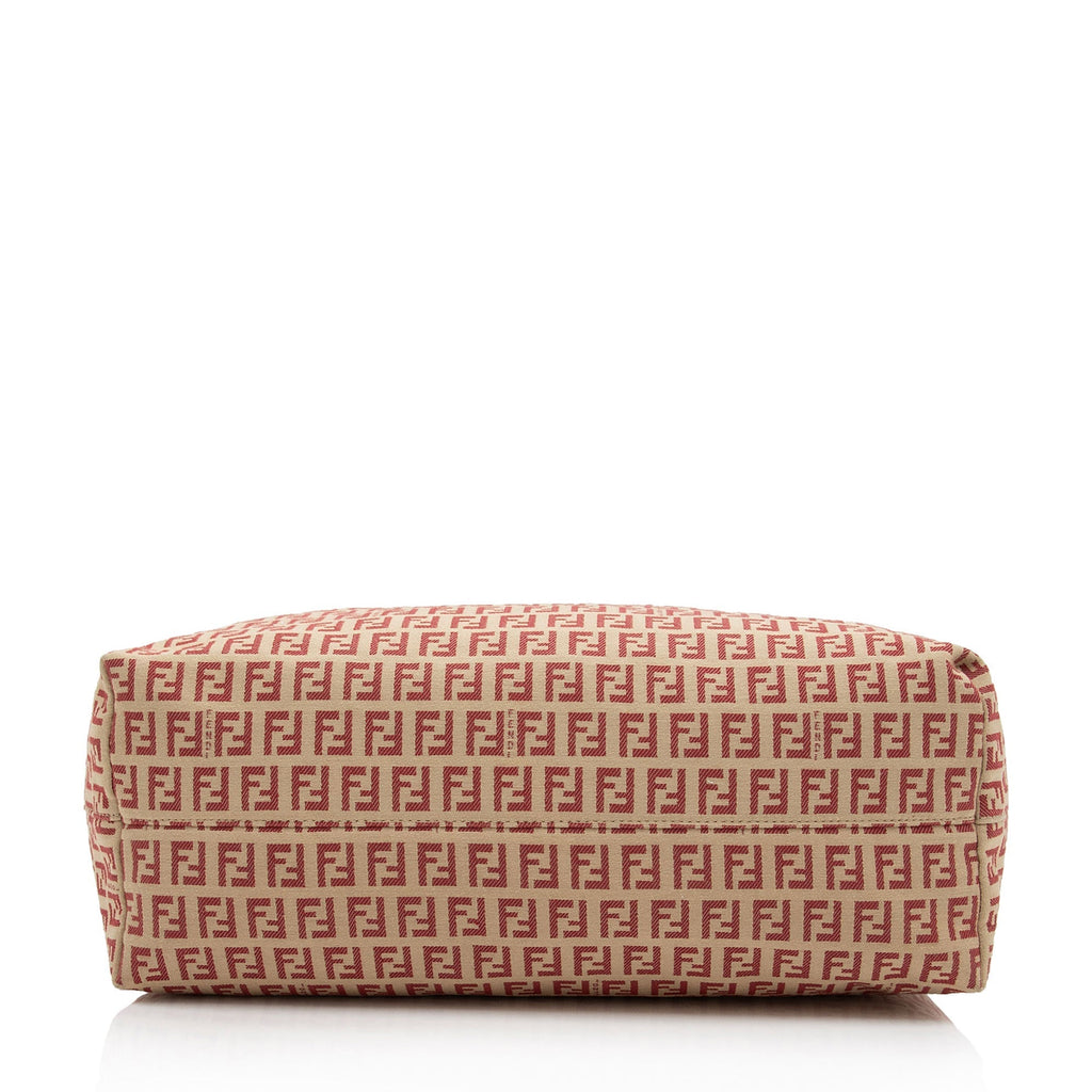 Fendi Zucchino Roll Tote (SHF-oTfht9)