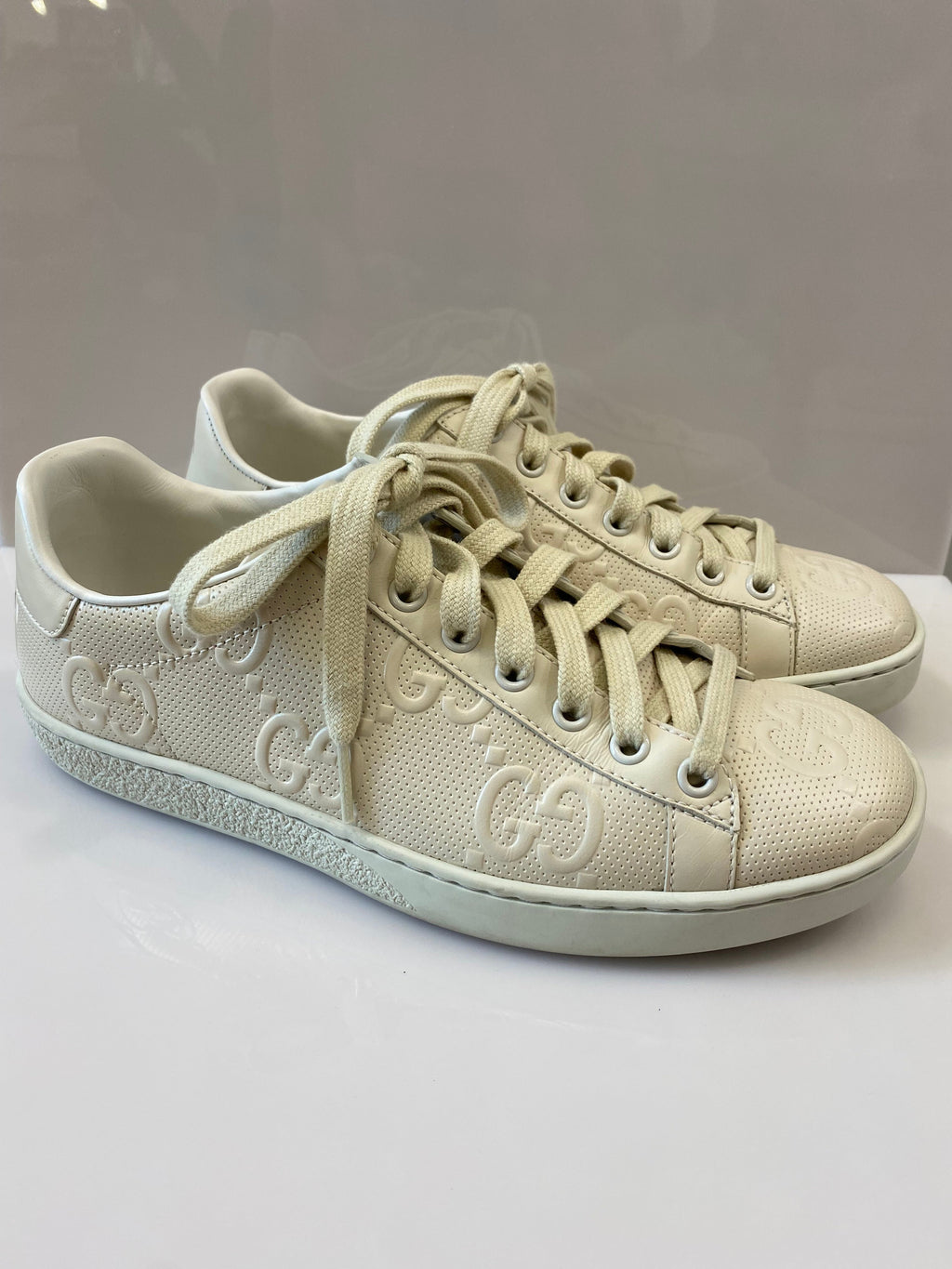 GUCCI ACE GG EMBOSSED SNEAKERS