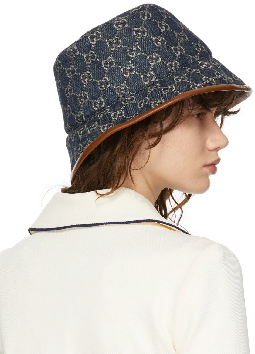GUCCI GG SUPREME CANVAS BUCKET HAT