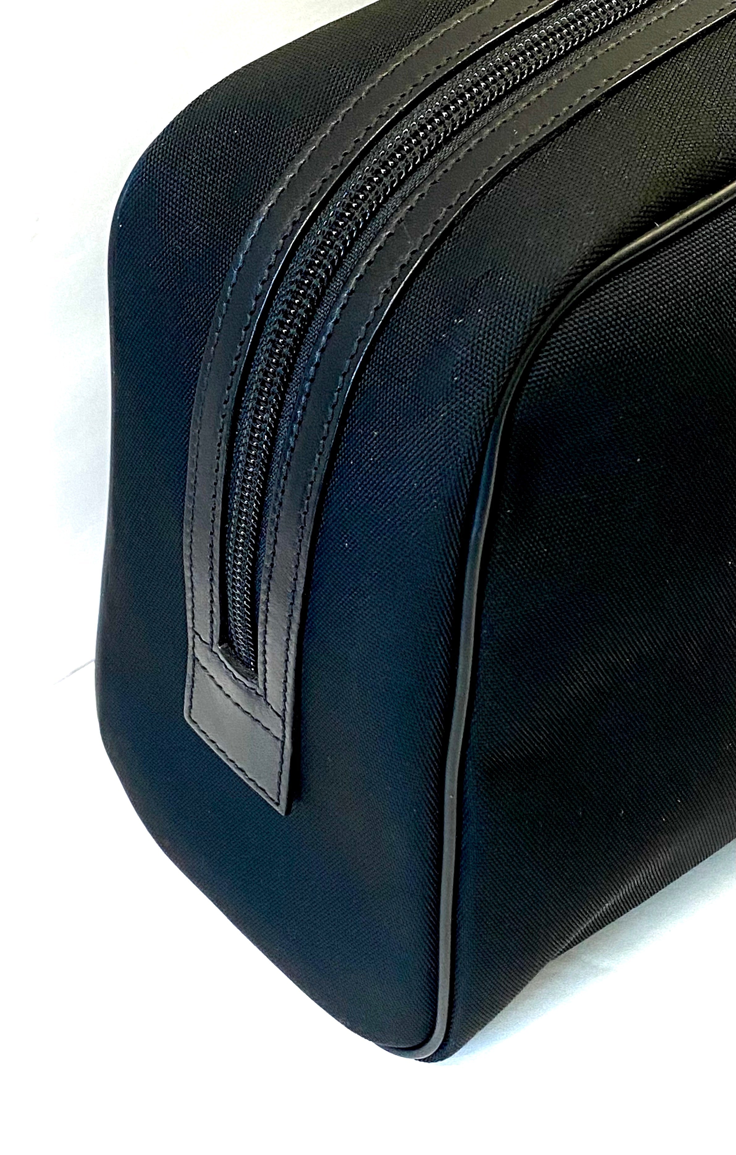 GUCCI CANVAS LEATHER TRIM COSMETIC BAG