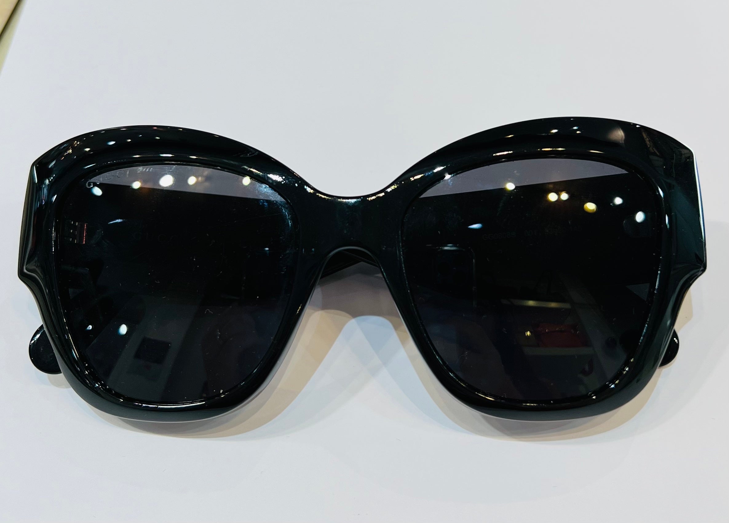 GUCCI CAT EYE SUNGLASSES