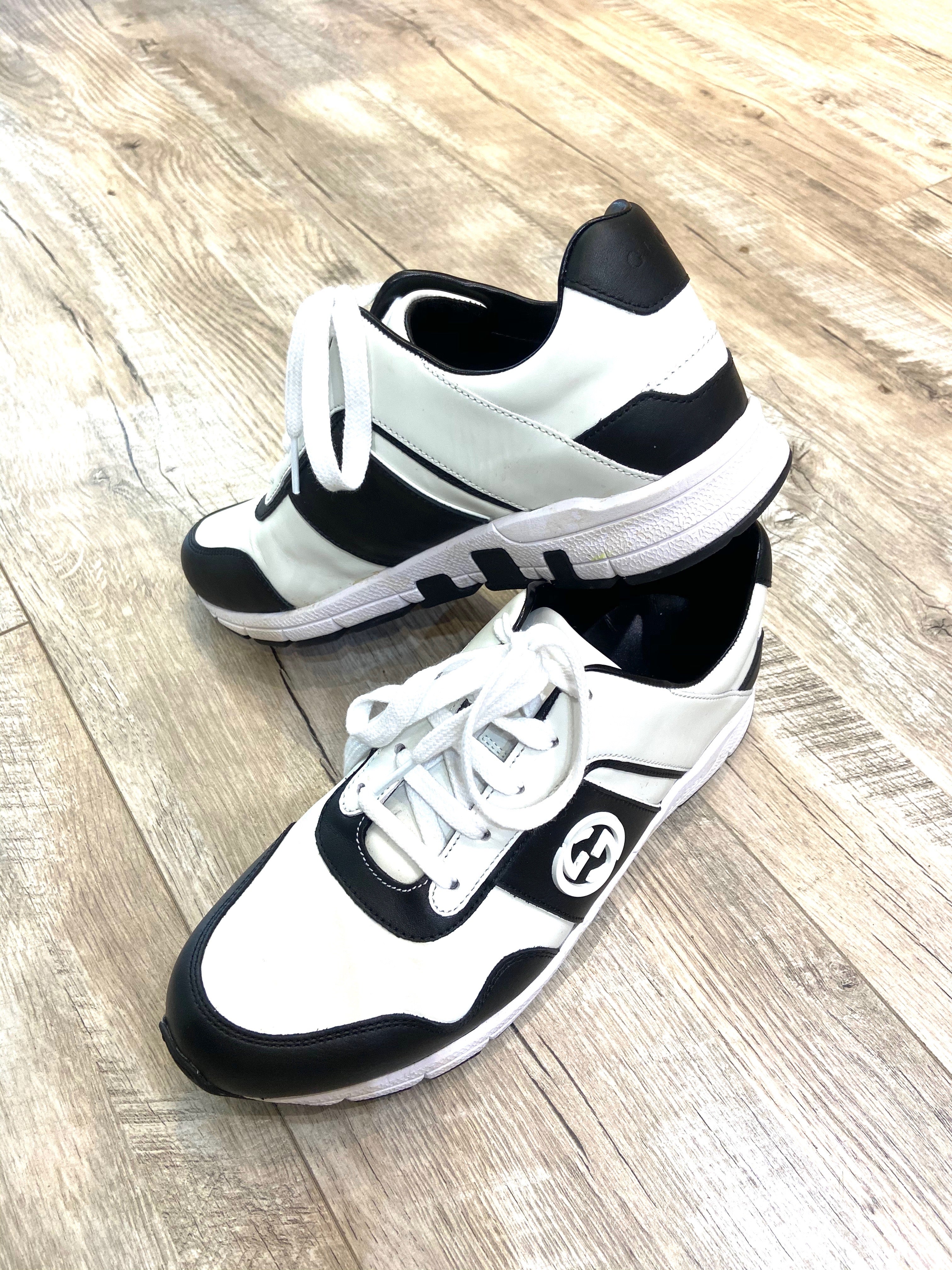 GUCCI GG LEATHER SNEAKERS