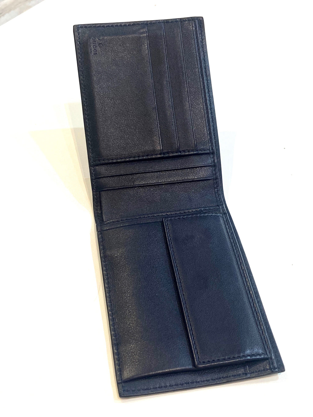 GUCCI GG MICROGUCCISSIMA LEATHER BI-FOLD WALLET
