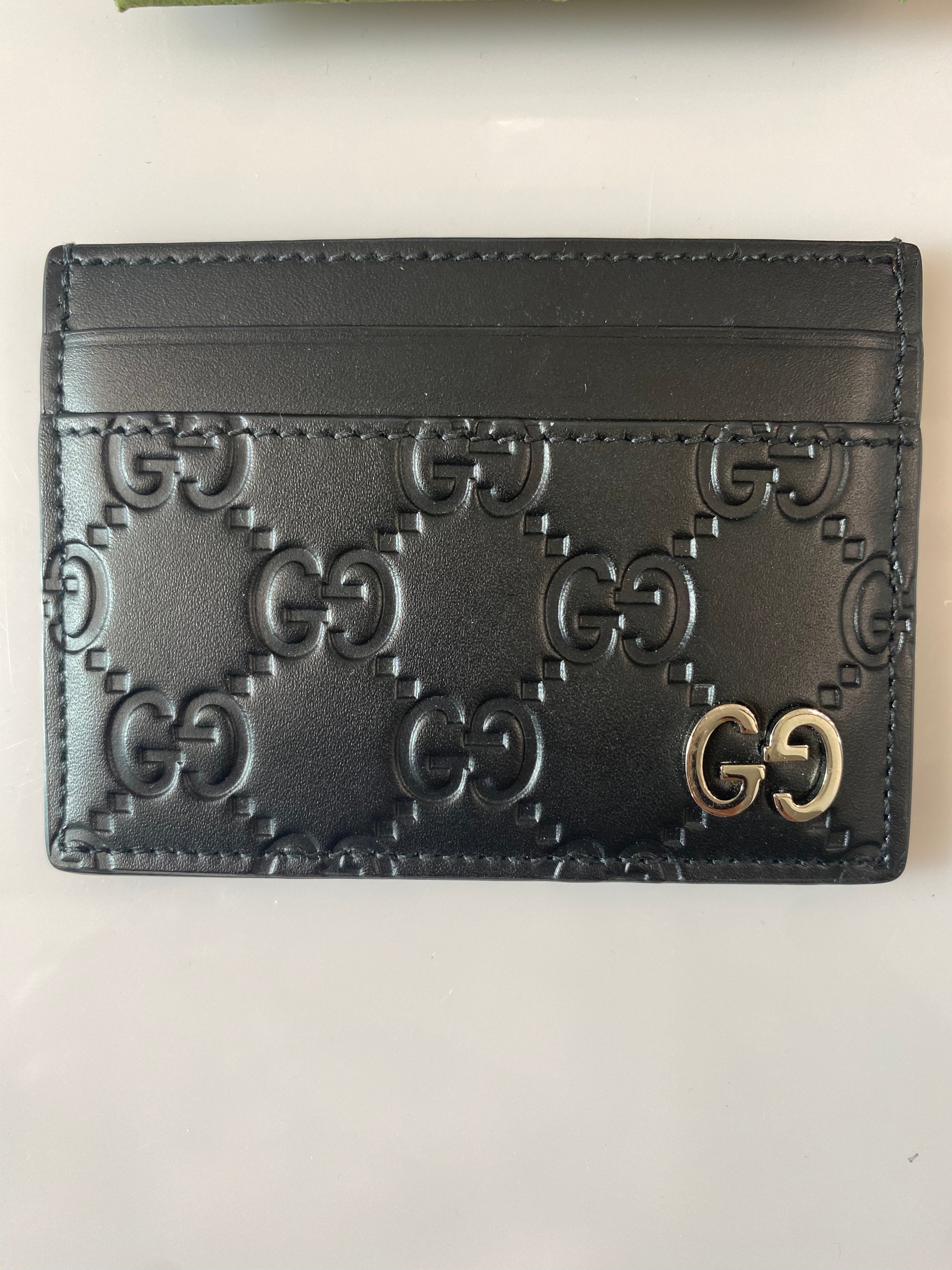 GUCCI GG SIGNATURE CARD CASE