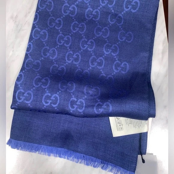 GUCCI GG SUPREME WOOL SILK SCRAF