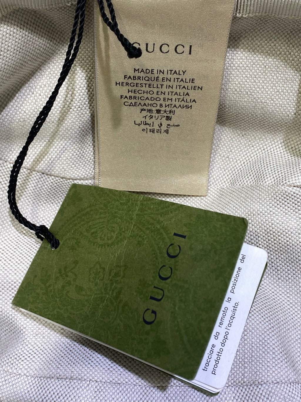 GUCCI JUMBO GG CANVAS BUCKET HAT