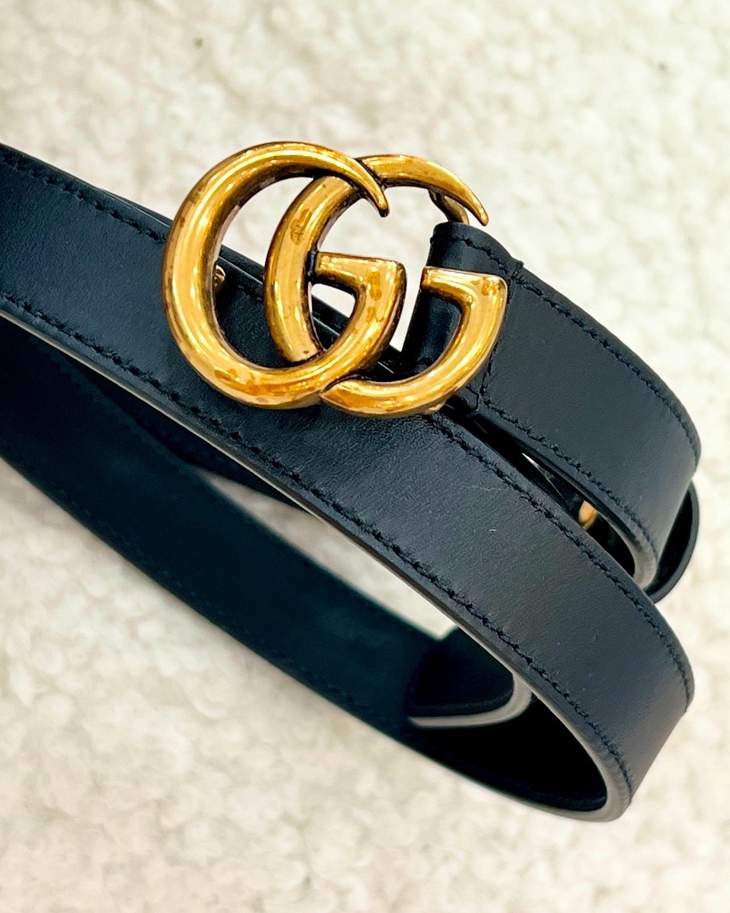 GUCCI GG MARMONT SLIM CALFSKIN LEATHER BELT