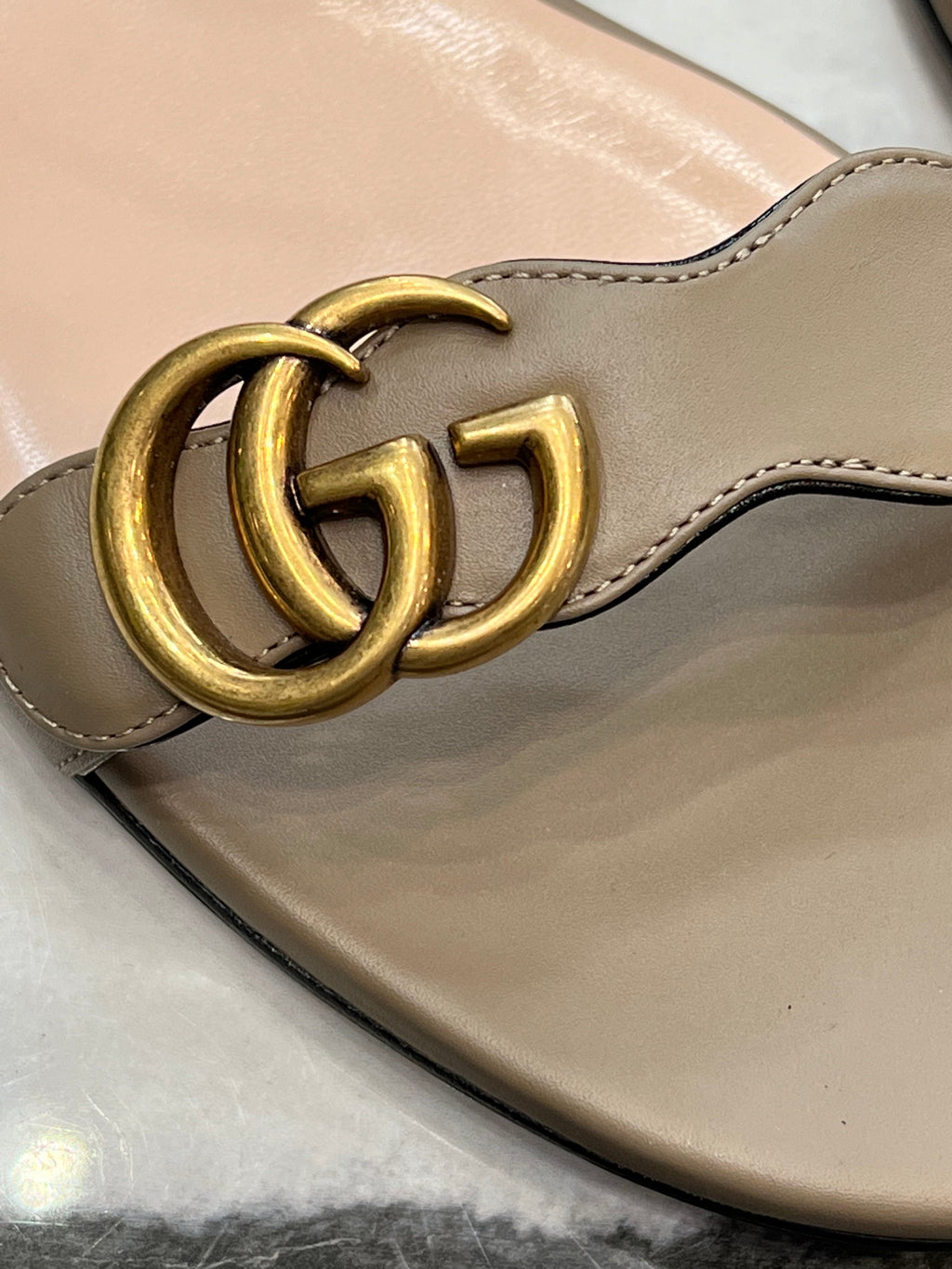 GUCCI GG MARMONT LEATHER DOUBLE G SANDALS