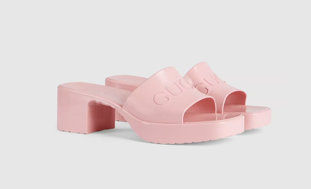 GUCCI PINK 60 EMBOSSED LOGO SLIDE SANDALS