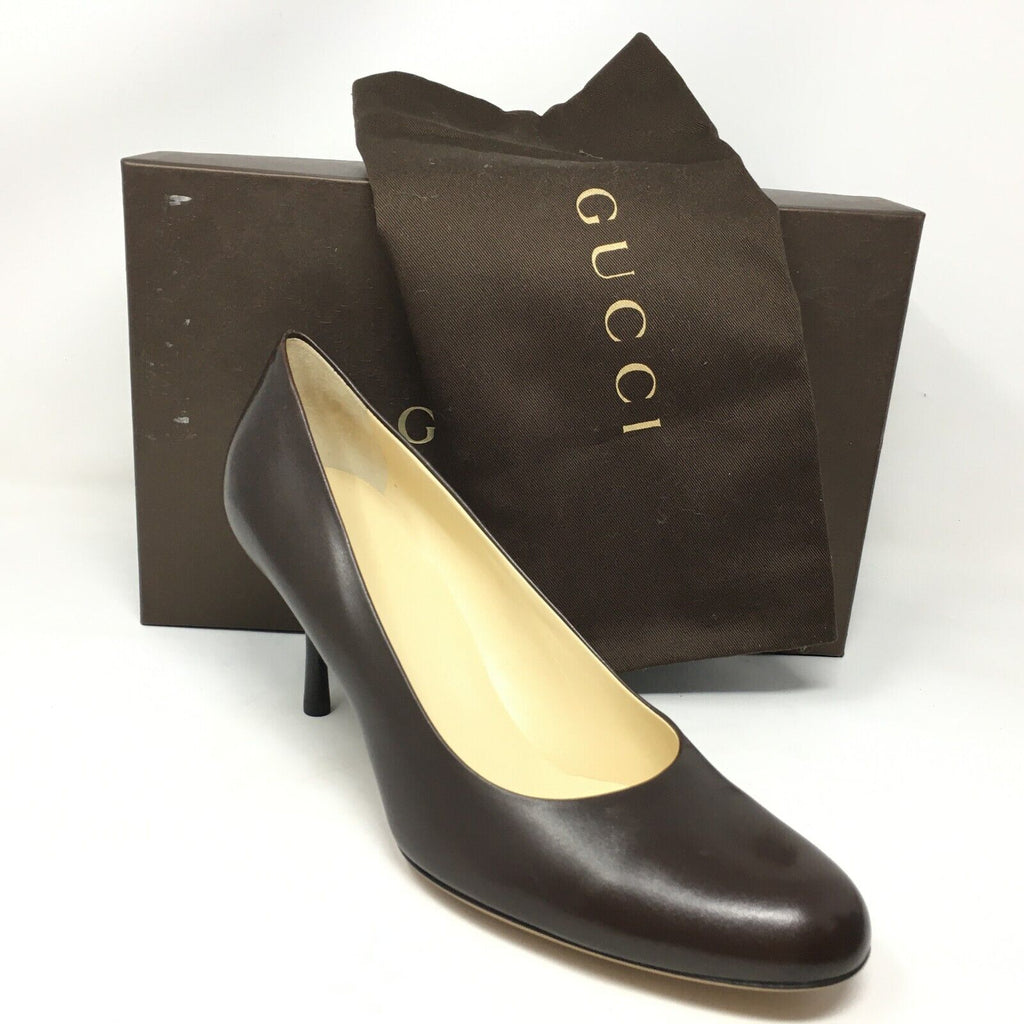 GUCCI ROUND TOE PUMPS