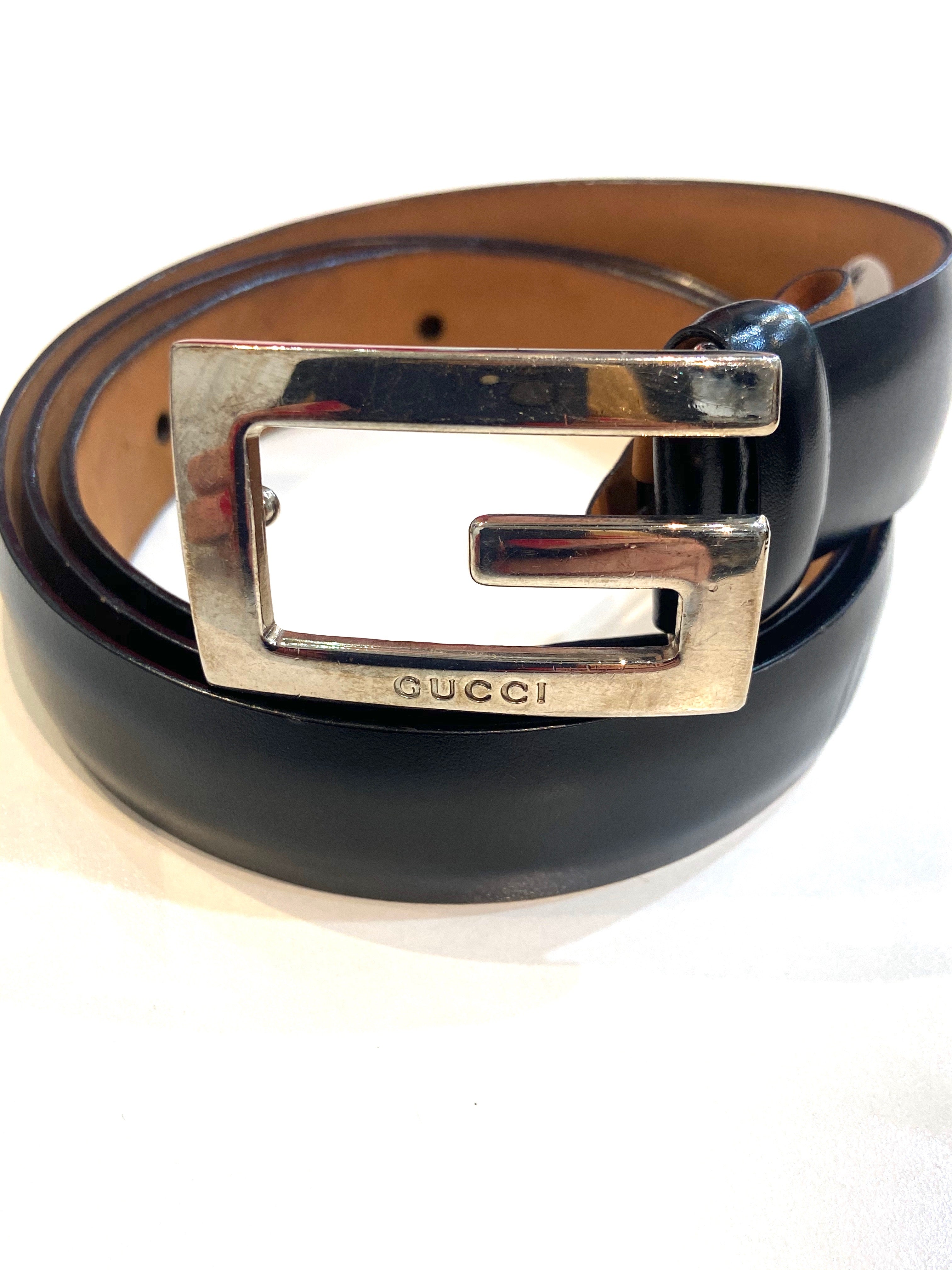 GUCCI VINTAGE G BUCKLE LEATHER BELT