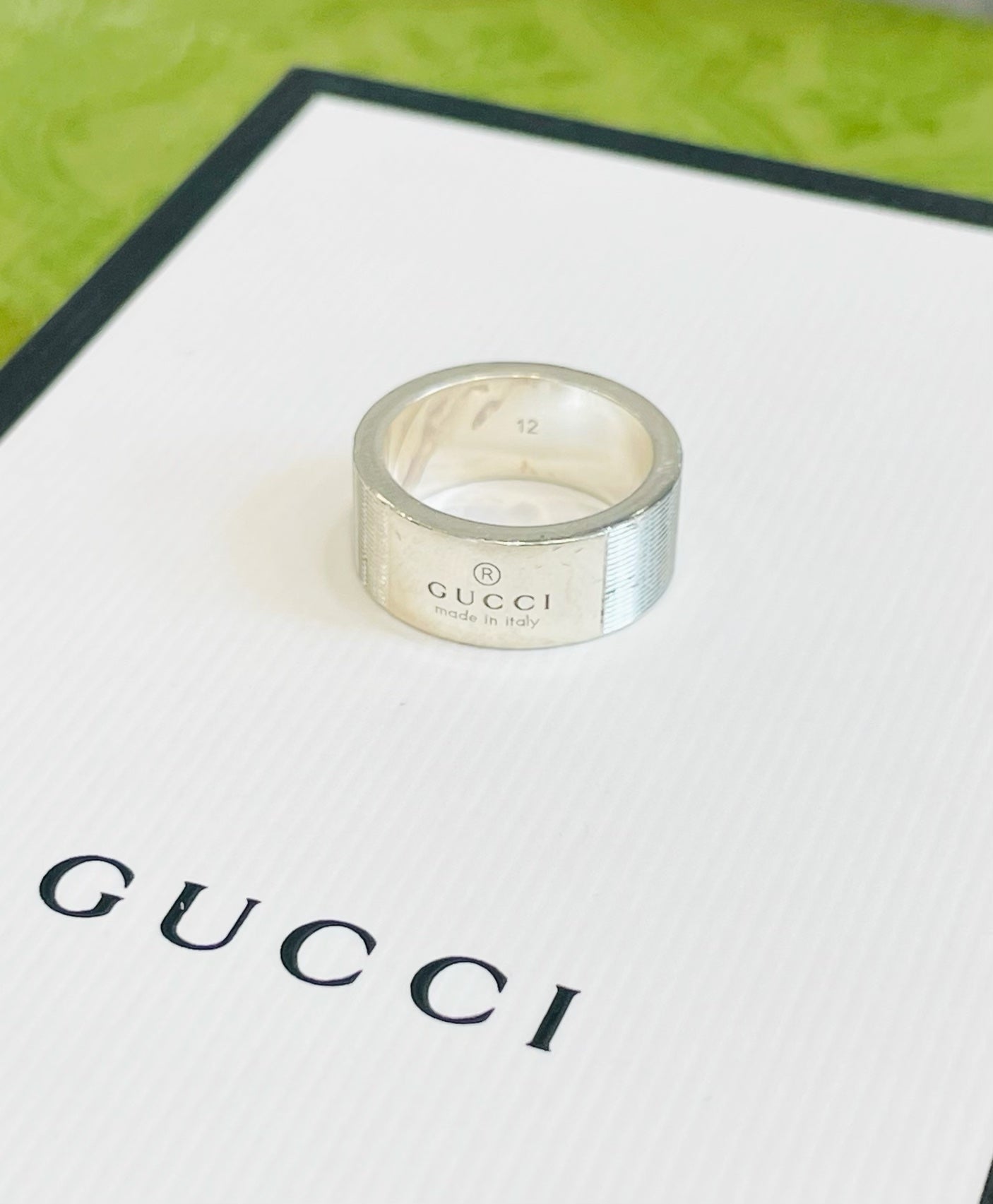 GUCCI STERLING SILVER GUCCI TRADEMARK WIDE BAND RING