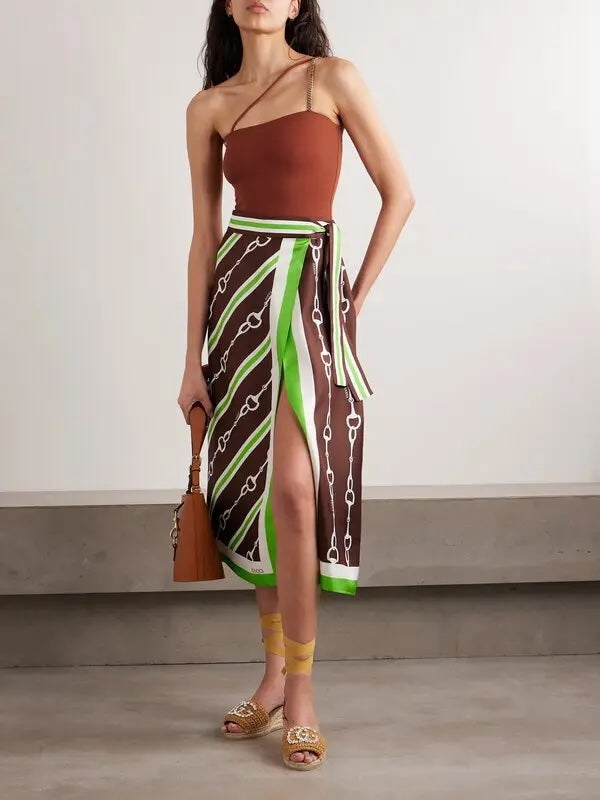 GUCCI ONE-SHOULDER CHAIN EMBELLISHED ONE-PIECE SWIMSUIT