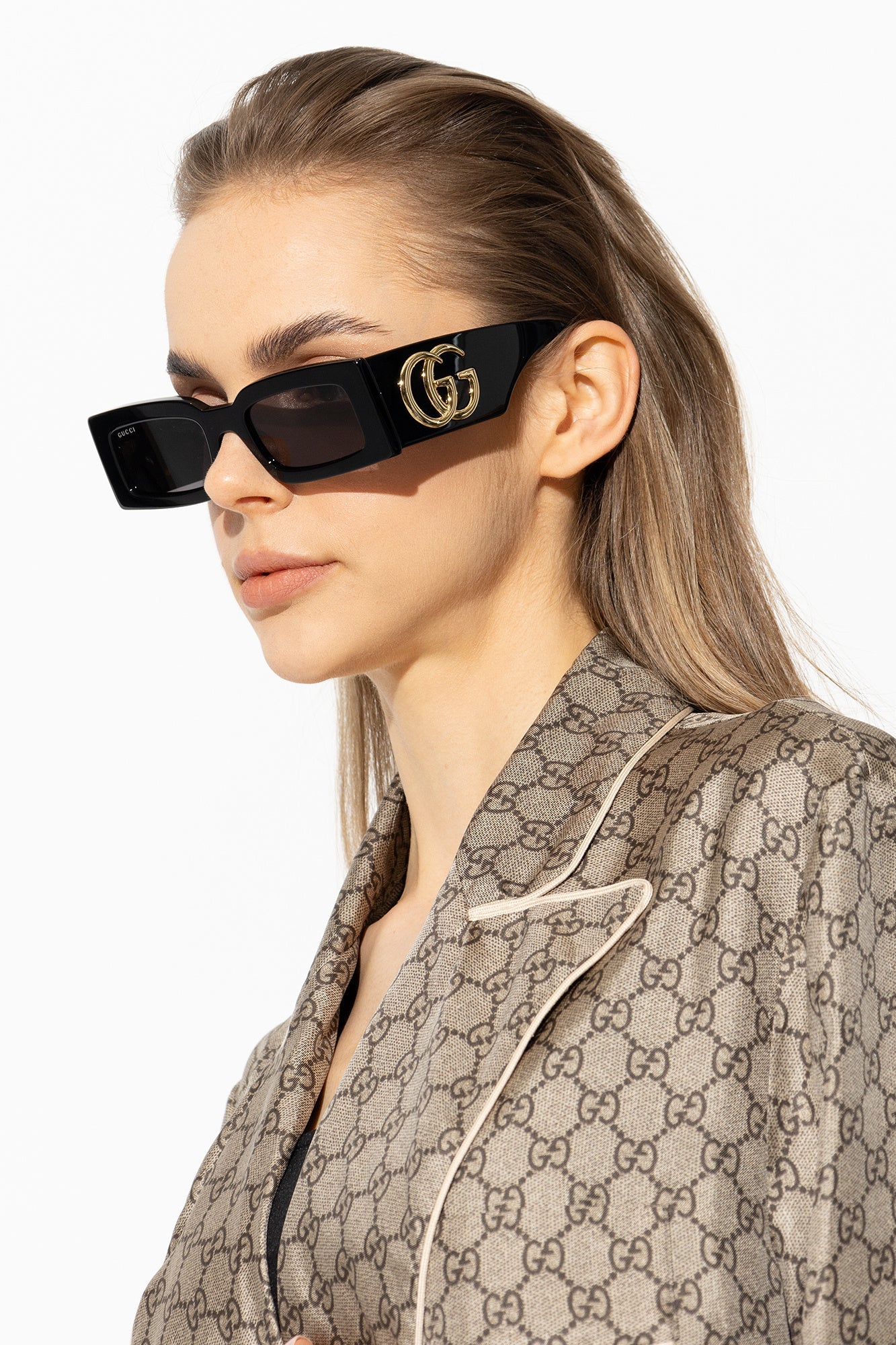 GUCCI RECTANGLE FRAME SUNGLASSES