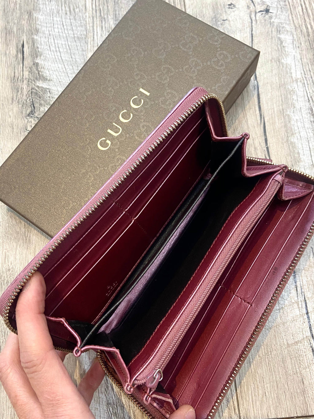 GUCCI GG MONOGRAM CANVAS ZIPPY WALLET