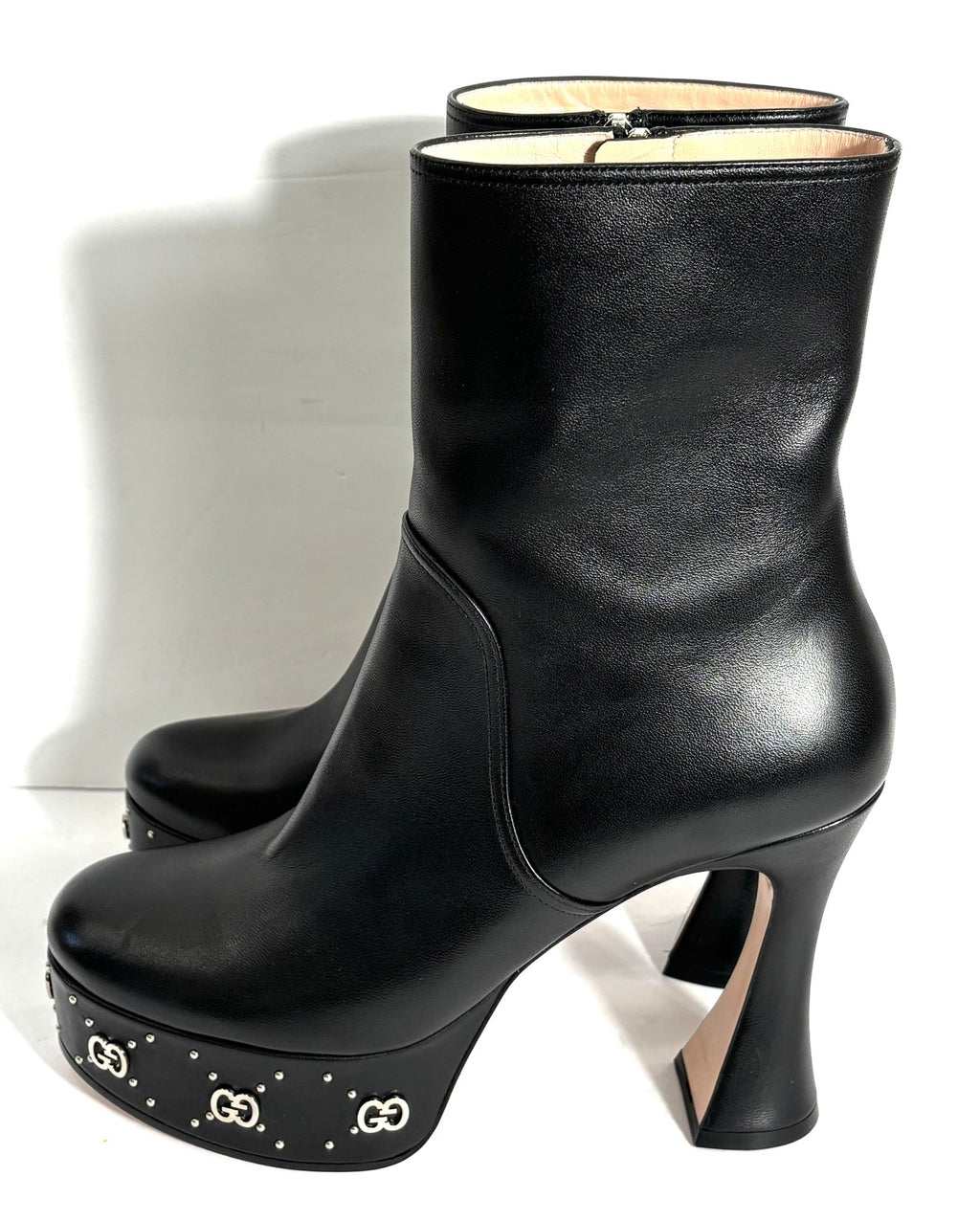GUCCI GG LEATHER BOOTS