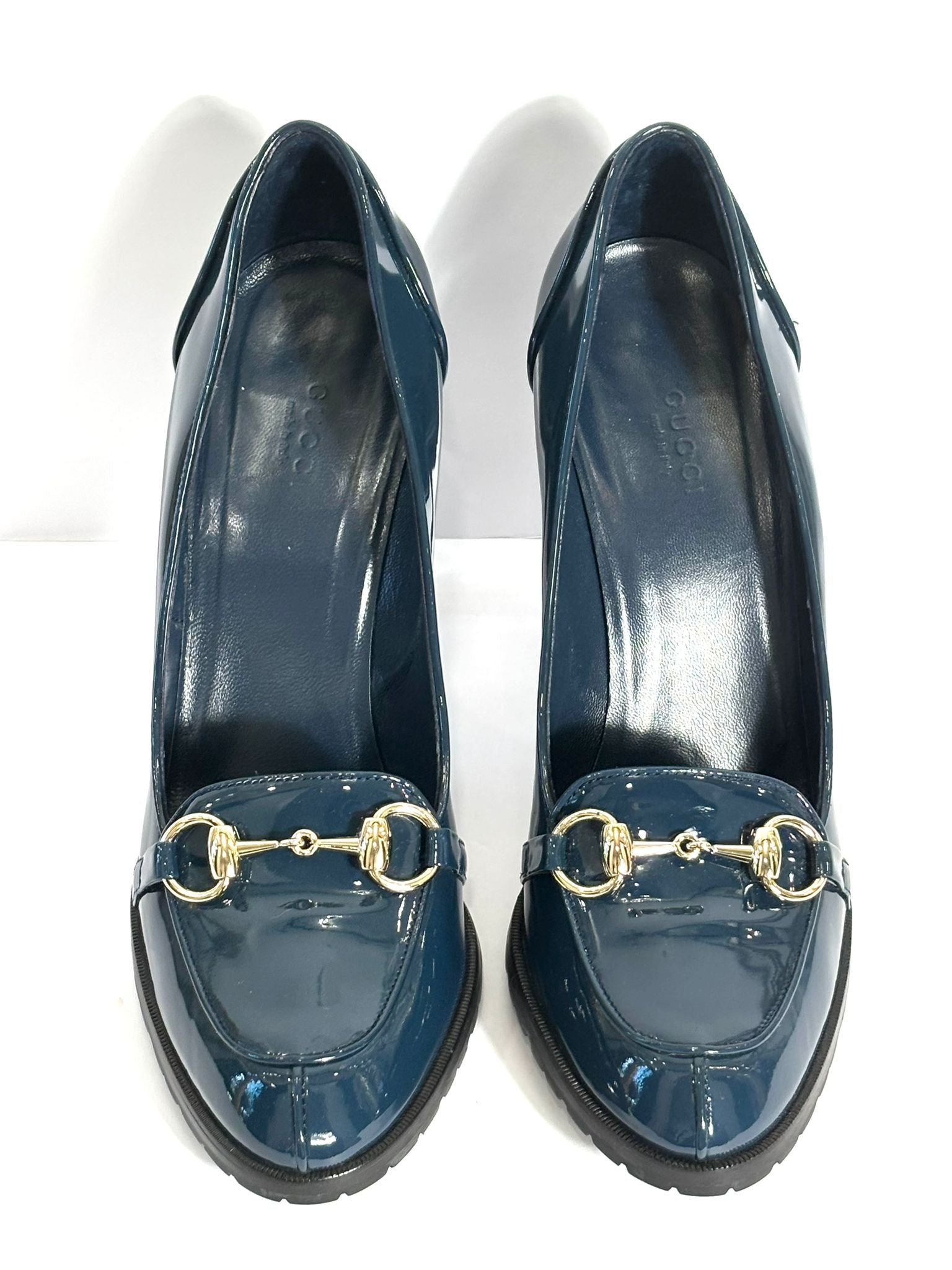 GUCCI HORSEBIT ACCENT PATENT LEATHER PUMPS