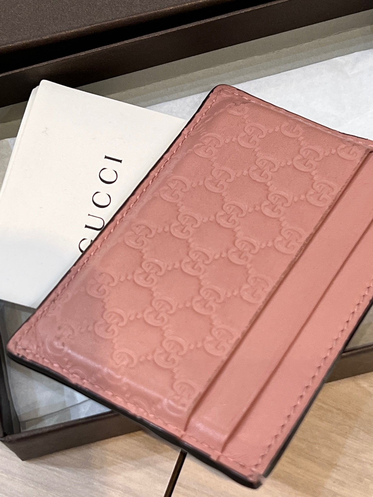 GUCCI GG MICROGUCCISSIMA LEATHER CARD CASE