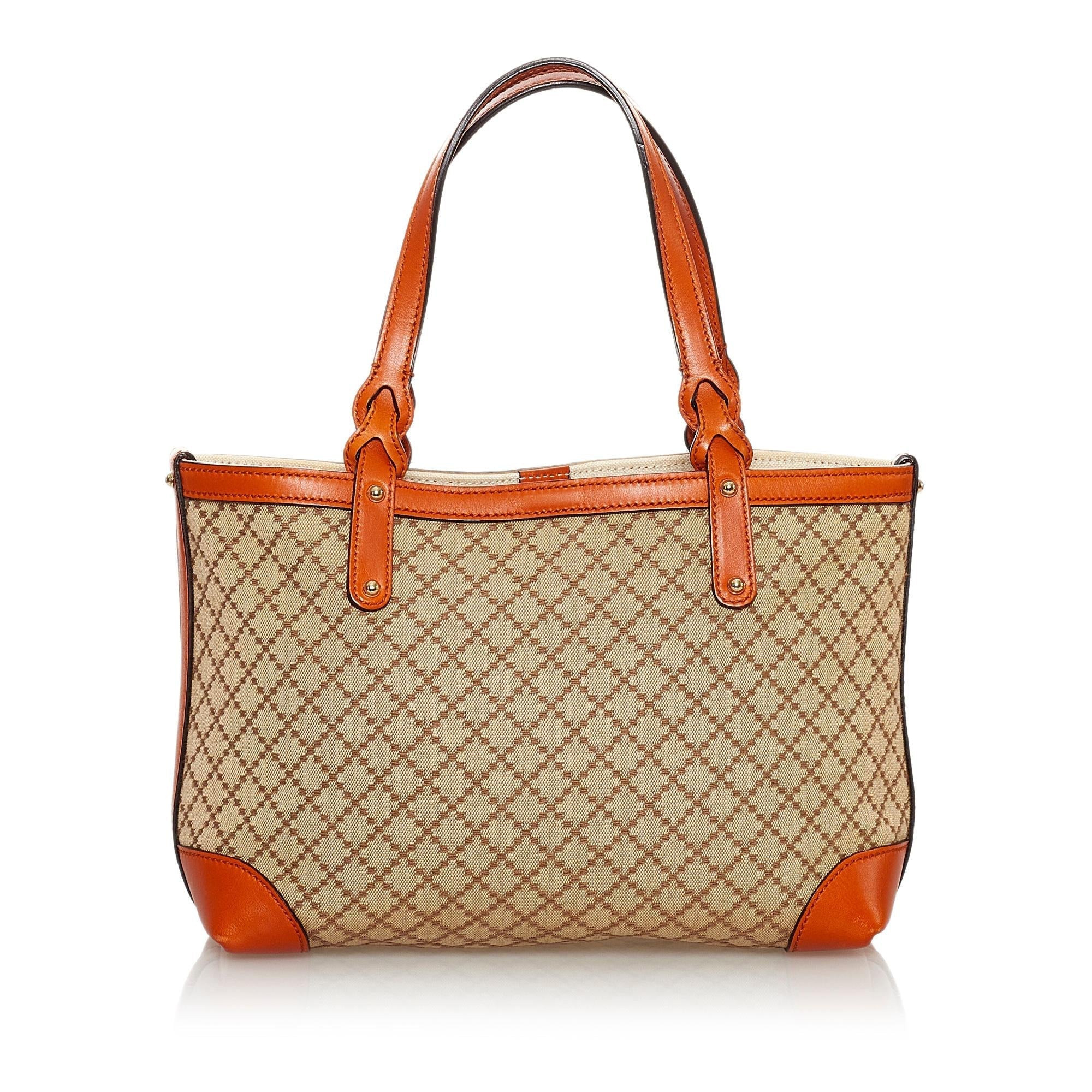 Gucci Diamante Craft Canvas Tote Bag (SHG-u15SMV)