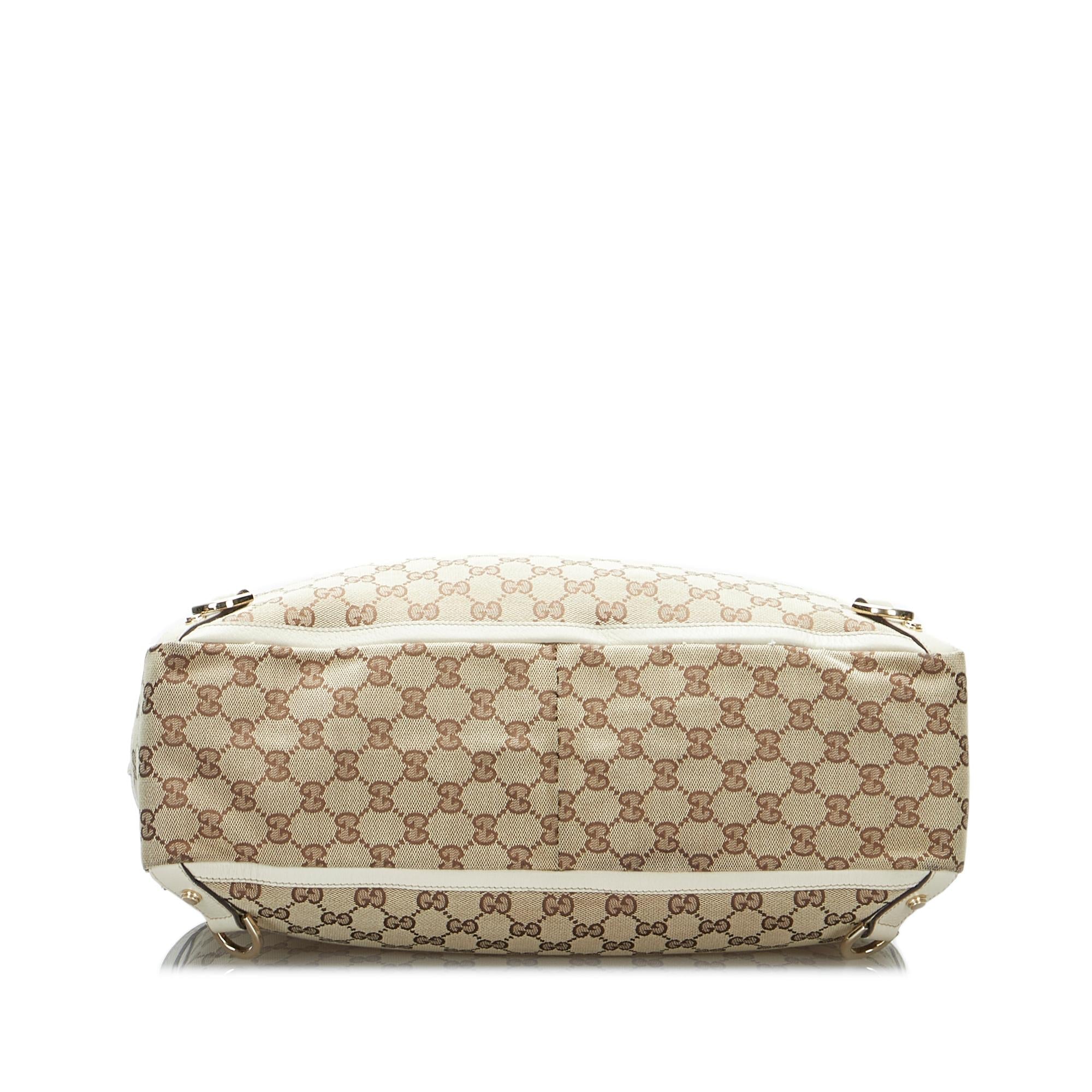 Gucci GG Canvas Abbey D-Ring Tote Bag (SHG-5HkU7J)