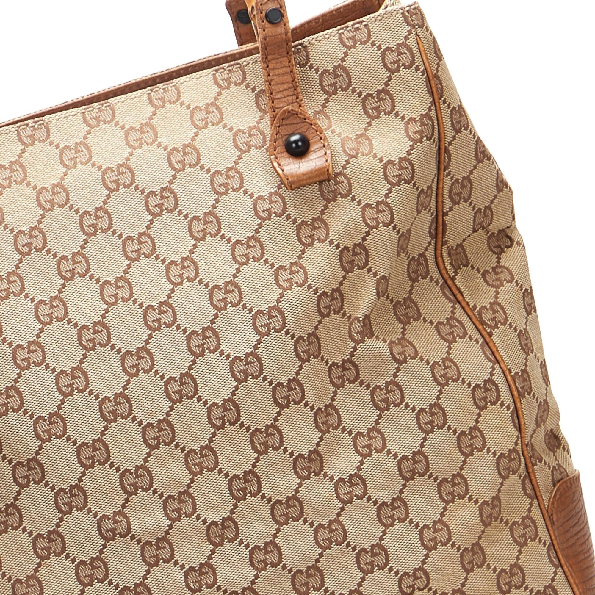 Gucci GG Canvas Bamboo Tote (SHG-lDJCHu)