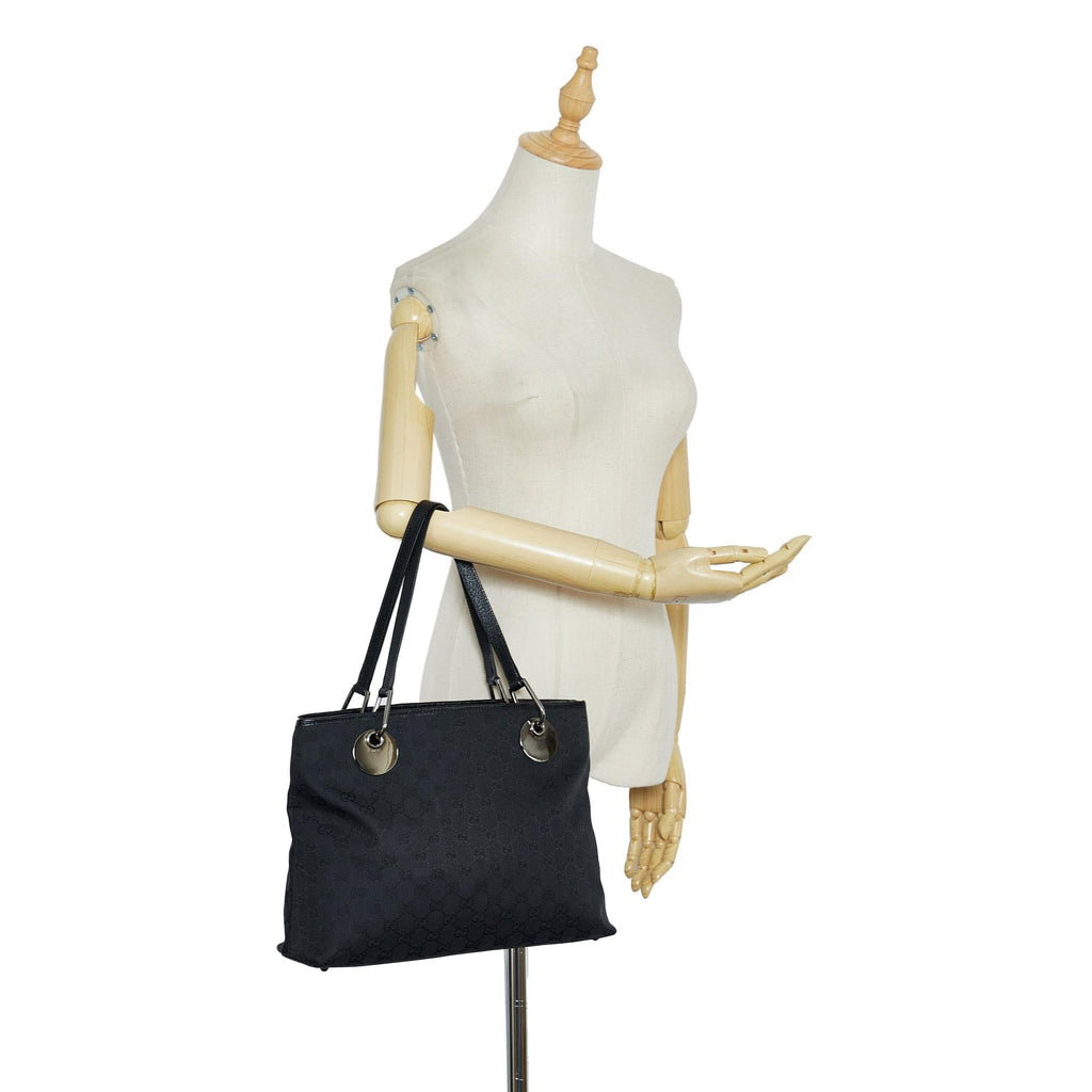 Gucci GG Canvas Eclipse Tote Bag (SHG-wvHmam)