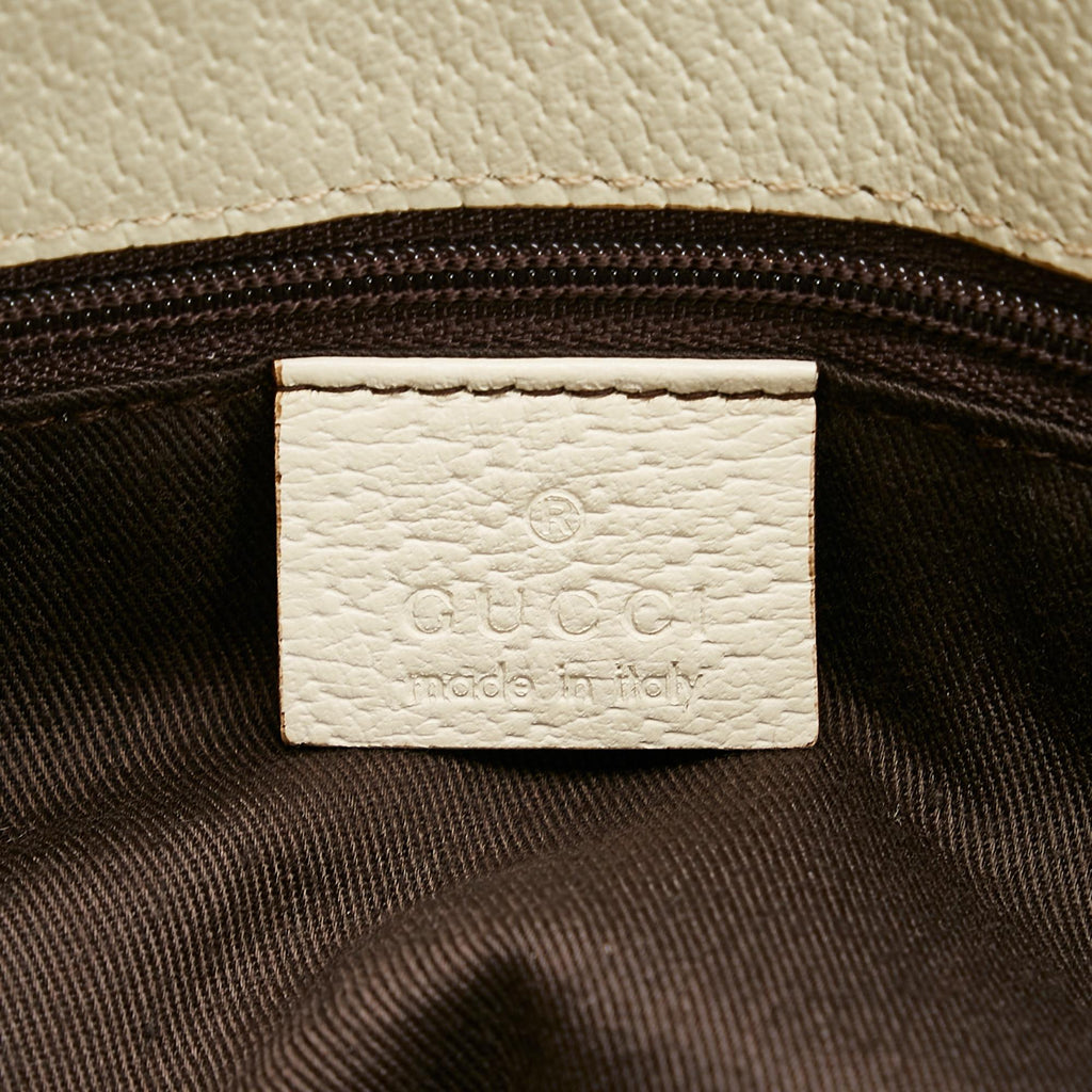 Gucci GG Canvas Eclipse Tote (SHG-y7kFVR)