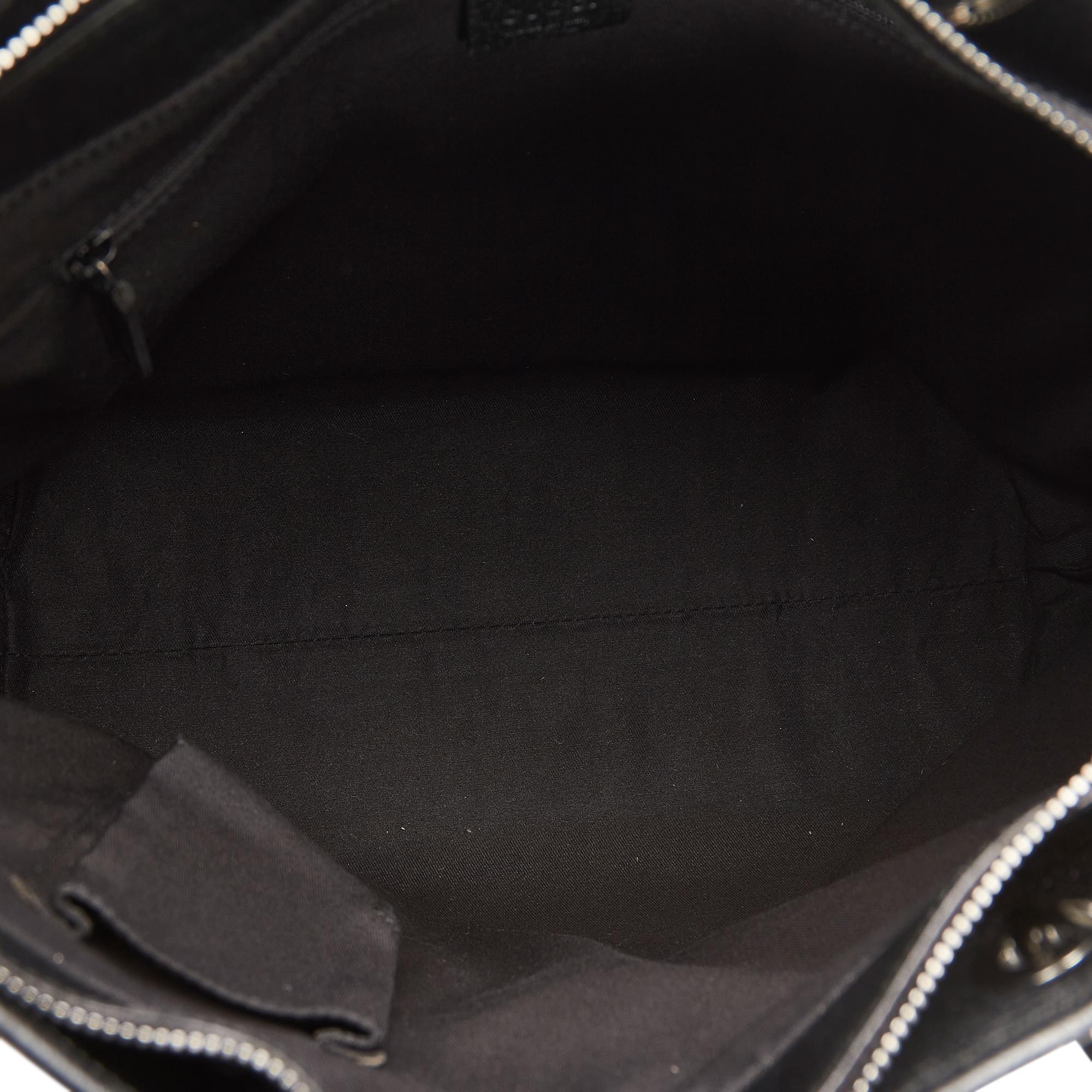 Gucci GG Canvas Eclipse Tote (SHG-c0MN9M)