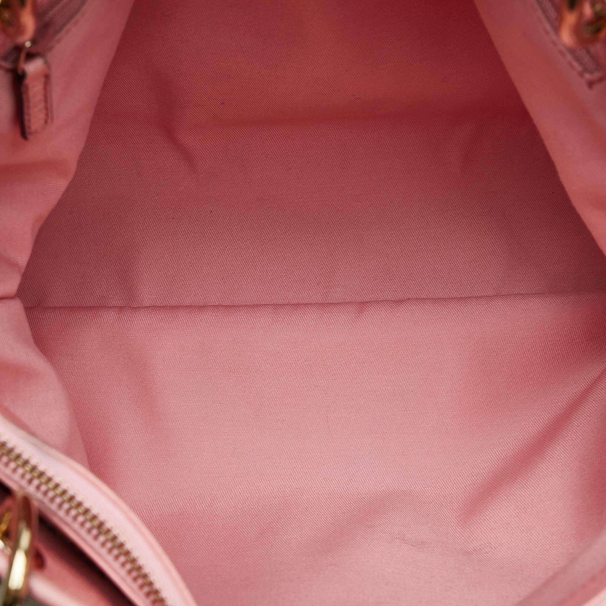 Gucci GG Canvas Eclipse Tote (SHG-YupSAN)