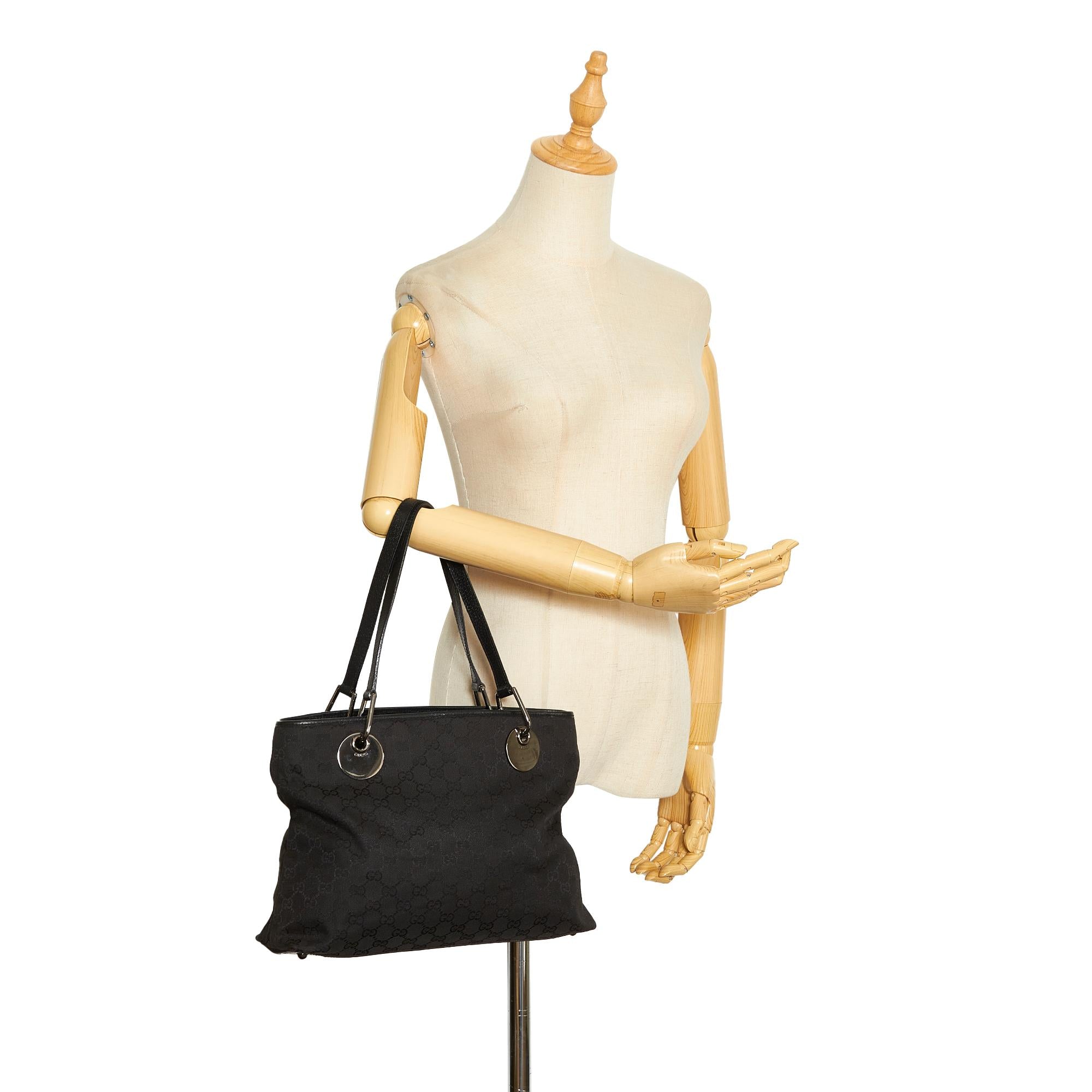 Gucci GG Canvas Eclipse Tote (SHG-kTtC13)