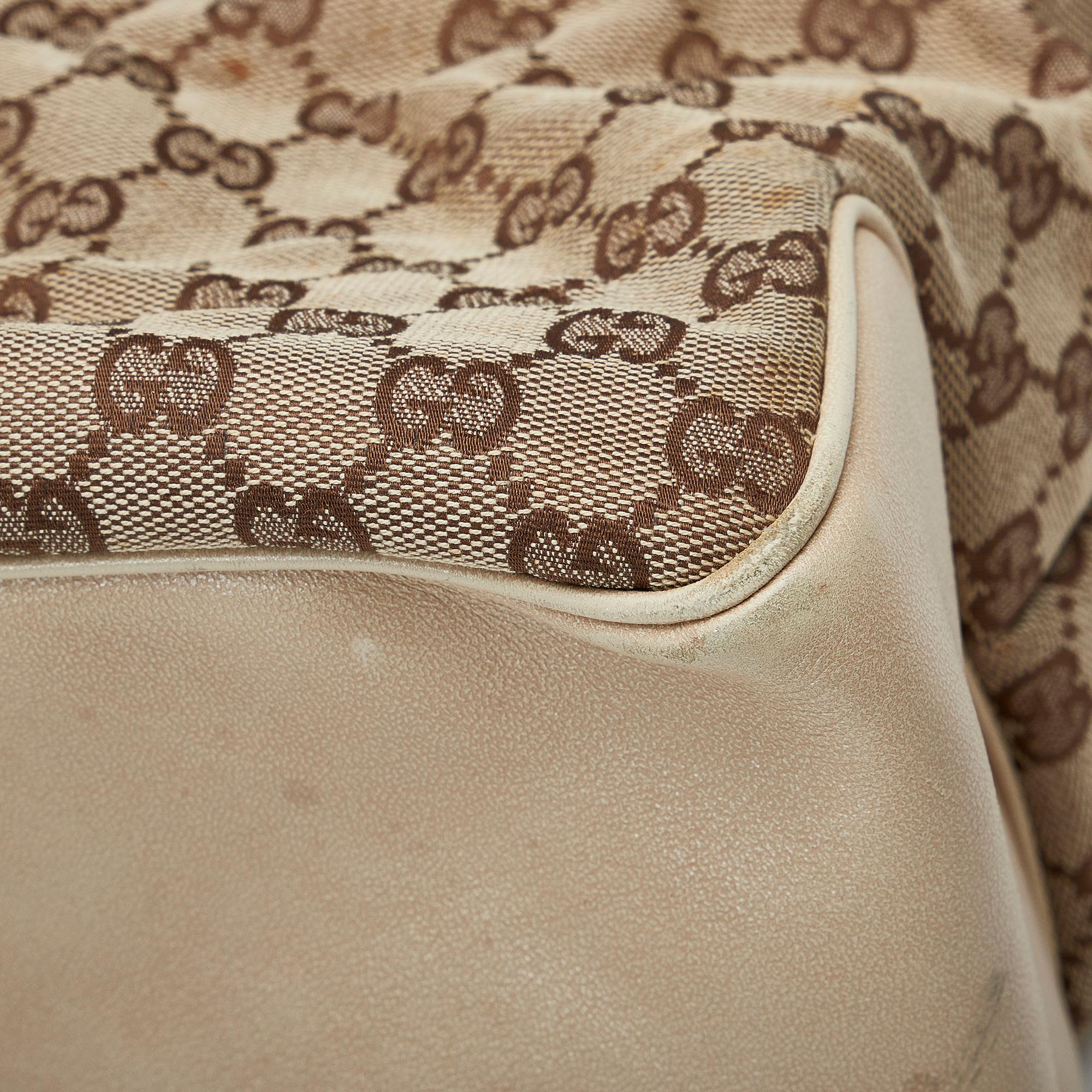 Gucci GG Canvas Gifford Tote (SHG-2v9wsW)