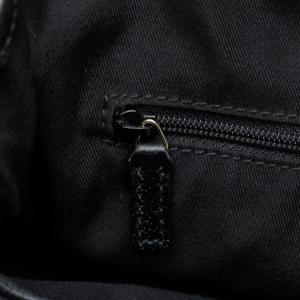 Gucci GG Canvas Pelham Tote (SHG-bXJs1N)