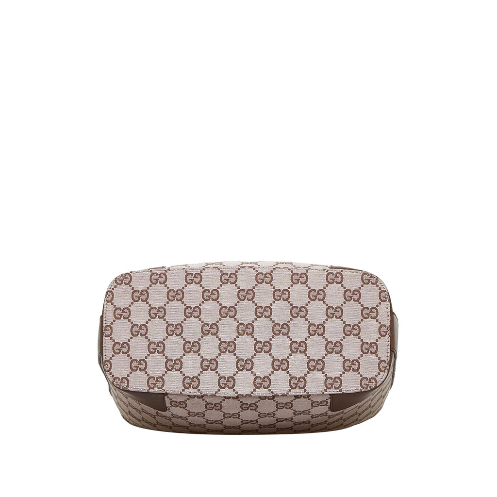 Gucci GG Canvas Shoulder Bag (SHG-MkP5Uj)