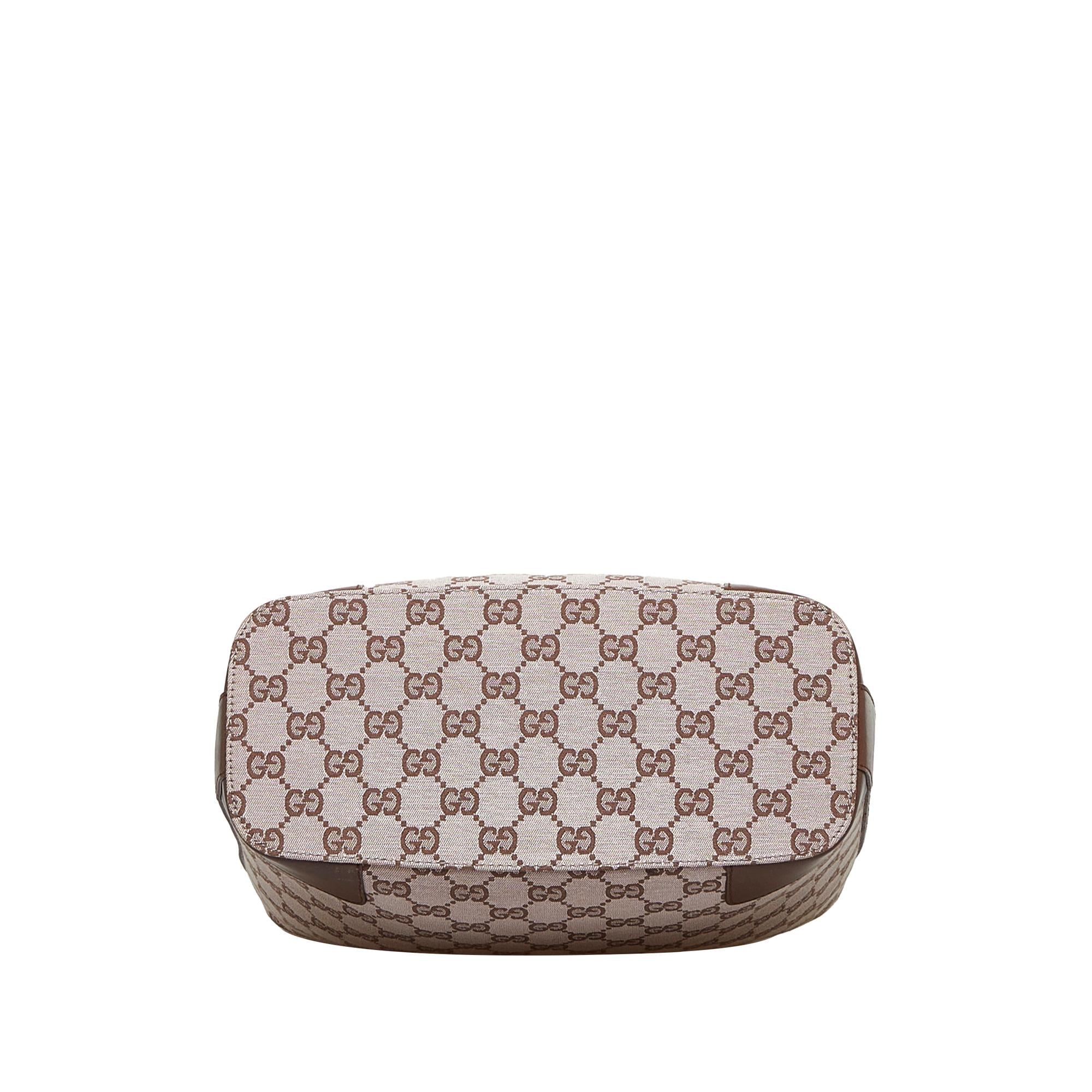 Gucci GG Canvas Shoulder Bag (SHG-MkP5Uj)