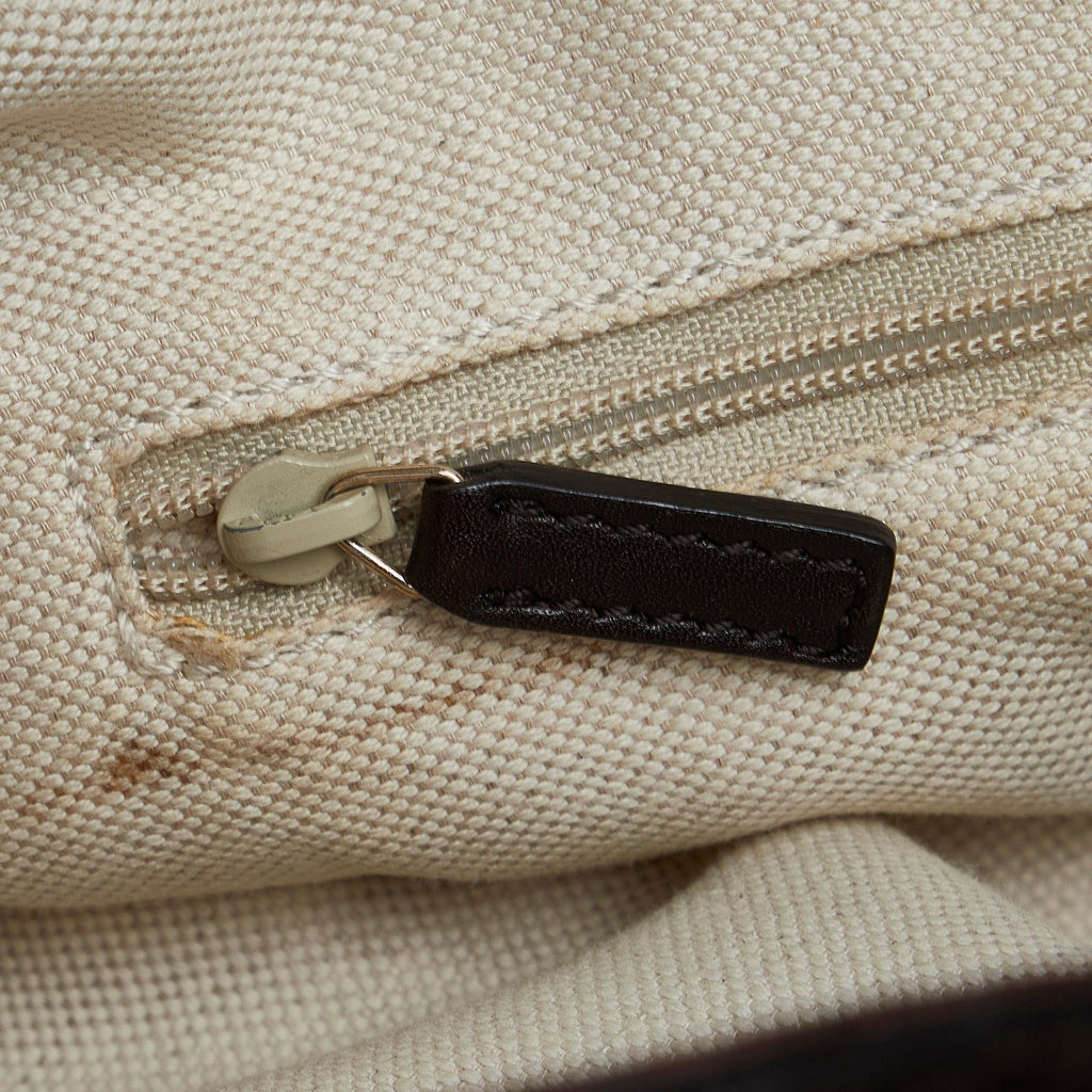 Gucci GG Canvas Sukey Tote Bag (SHG-pqL1Sc)