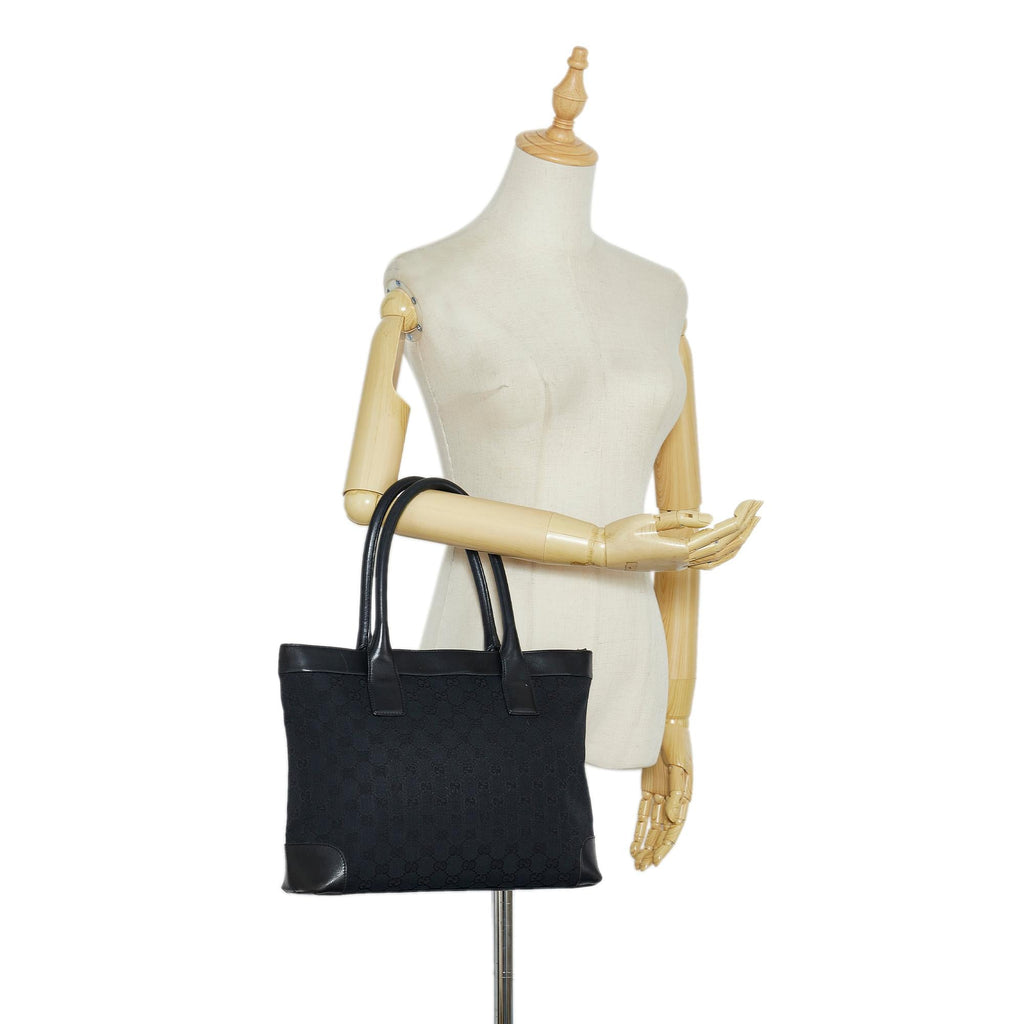 Gucci GG Canvas Tote Bag (SHG-fUPDsz)